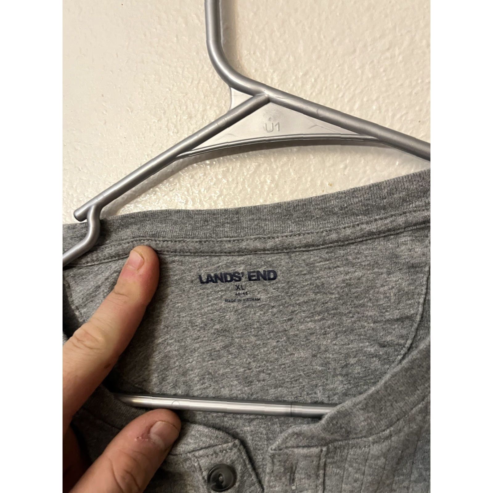 Lands' End Lands' End Men's Henley Long-Sleeve Pullover Shirt XL Gray EUC Cotton Ribbed Size US XL / EU 56 / 4 - 3 Thumbnail