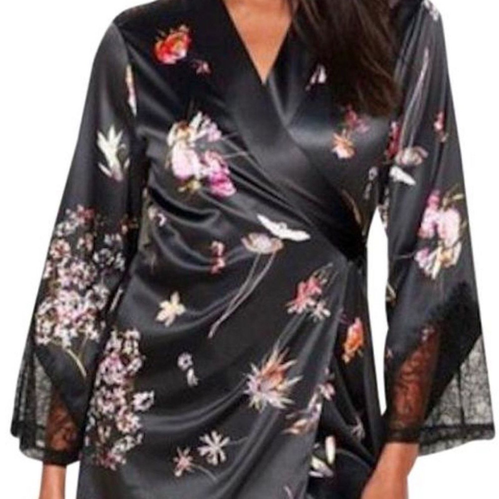Victoria's Secret Victoria's Secret Floral Lace Chantilly Kimono Robe - XS/S Size ONE SIZE - 1 Thumbnail