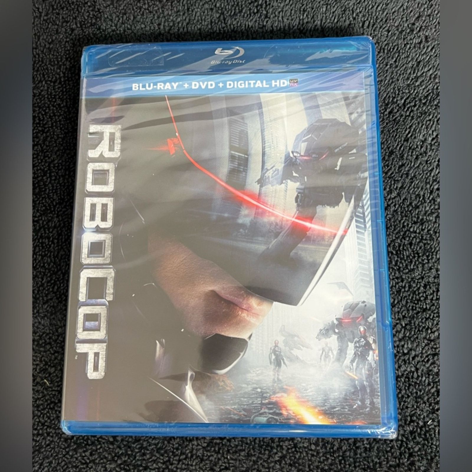 Sony Robocop Blu-Ray Disc + DVD + Digital HD Sci Fi Action - New Size ONE SIZE - 1 Thumbnail