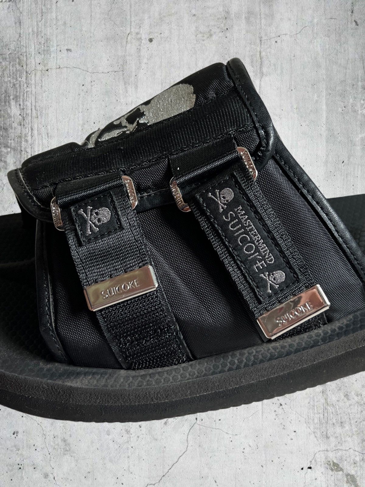 Mastermind Japan × Suicoke Suicoke x Mastermind Japan Slides Size US 7 / EU 40 - 4 Thumbnail