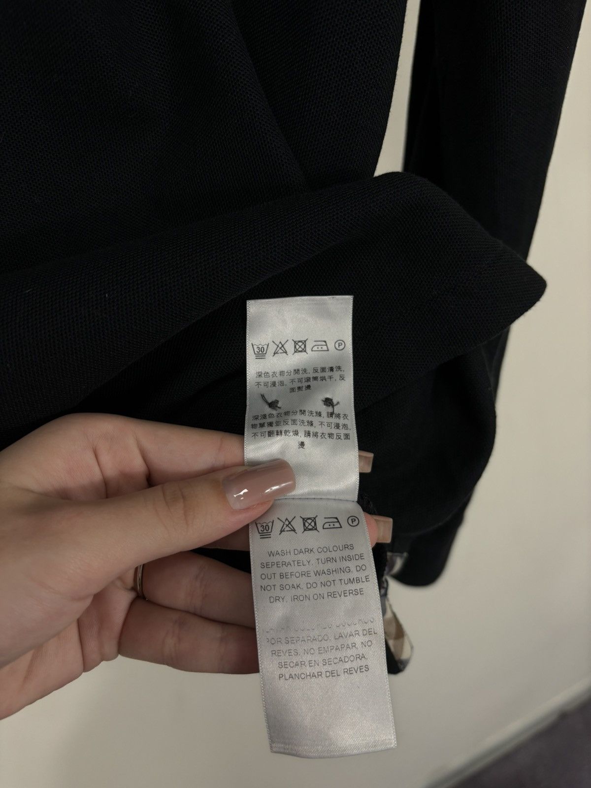 Aquascutum Vintage Aquascutum Classic Black Long Sleeve Polo Shirt Size US M / EU 48-50 / 2 - 9 Thumbnail