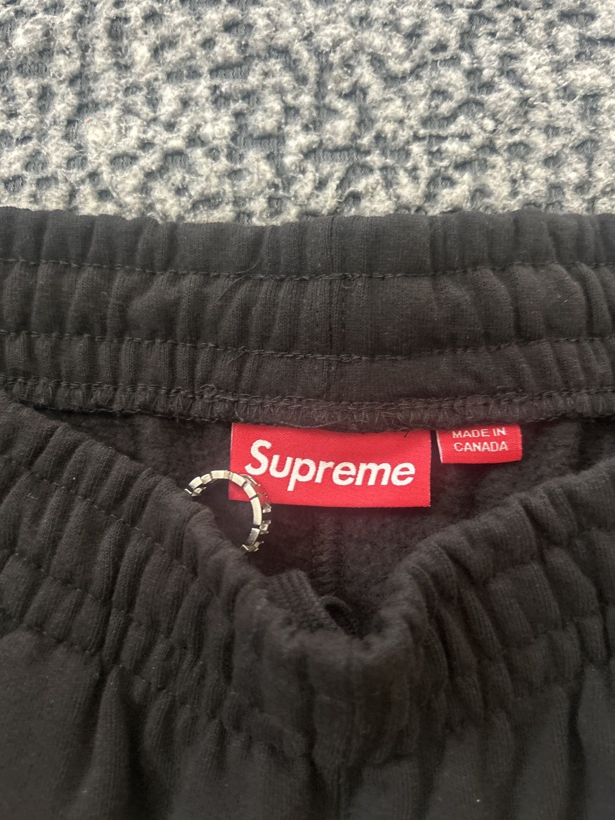 Supreme 2026 DEVIL S LOGO SWEATPANTS Size US 30 / EU 46 - 3 Thumbnail