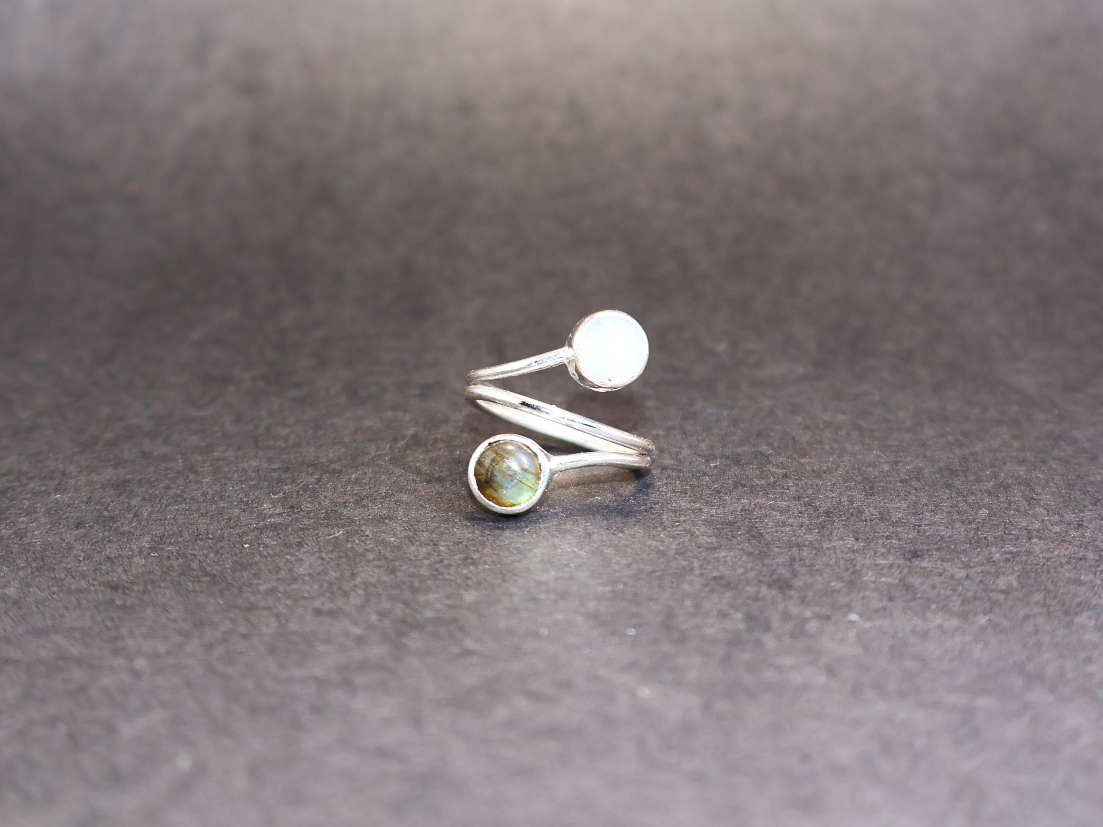 Handmade Moonstone Ring, Labradorite ring, 925 Handmade Silver Ring, Size ONE SIZE - 7 Thumbnail