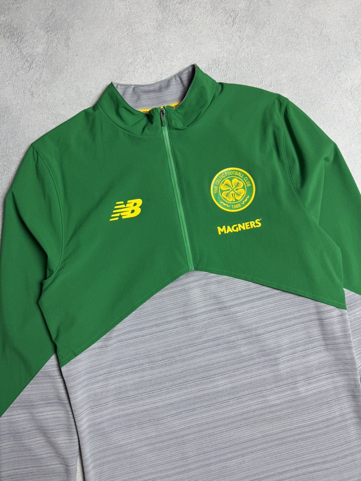 New Balance Celtic 2019 2020 Training Football Soccer Top New Balance Size US S / EU 44-46 / 1 - 3 Thumbnail