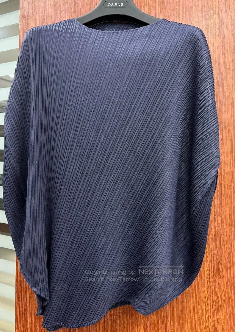 Issey Miyake Issey Miyake Blue long-sleeve Size L / US 10 / IT 46 - 1 Thumbnail