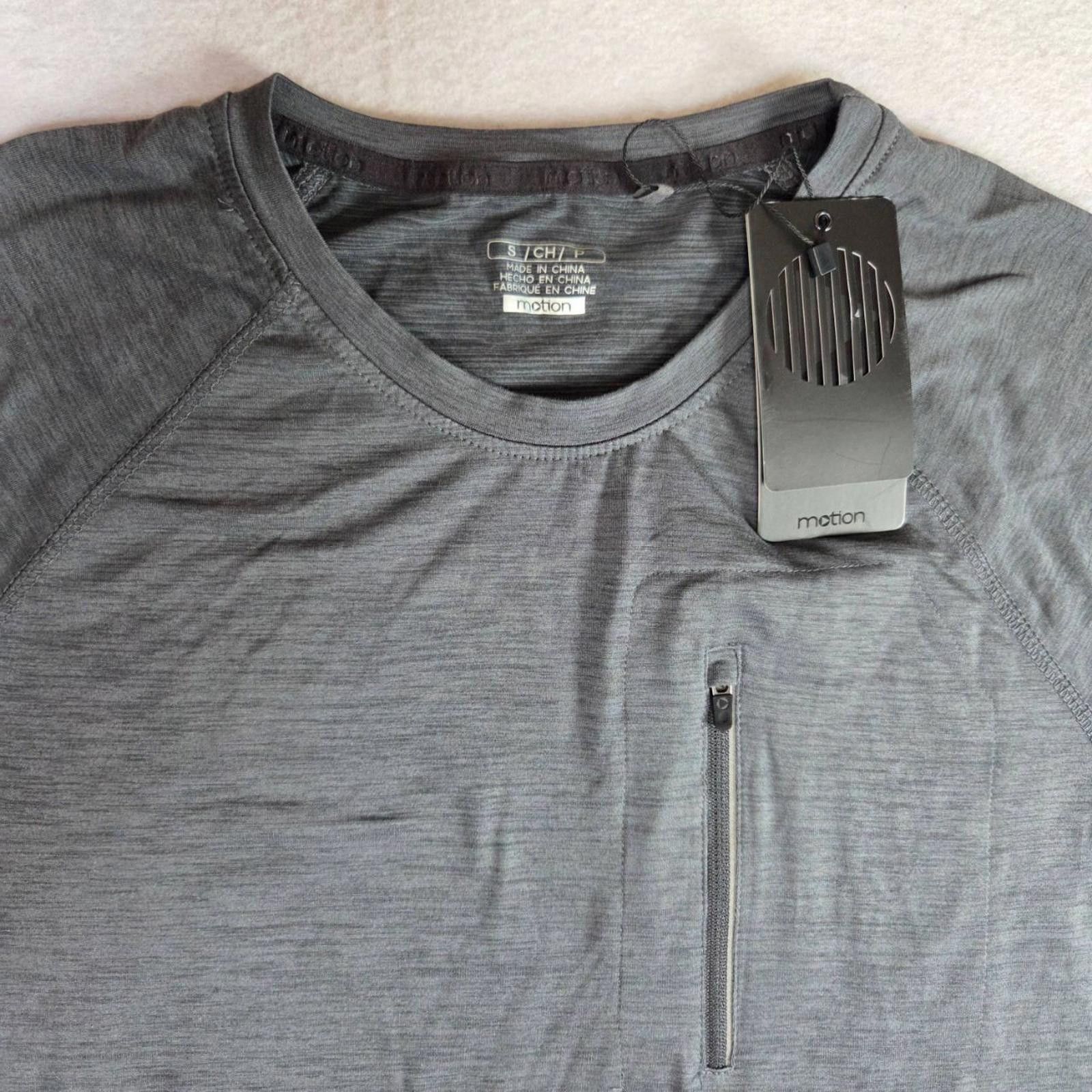 Other NWT Motion Timber Edge Tee Men's Small Grey - FLAWED Size US S / EU 44-46 / 1 - 2 Thumbnail