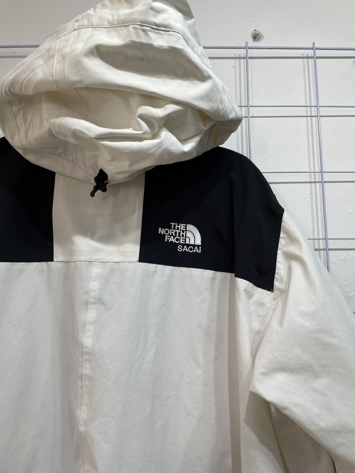 Sacai × The North Face Sacai X The North Face White Parka Size US M / EU 48-50 / 2 - 6 Thumbnail