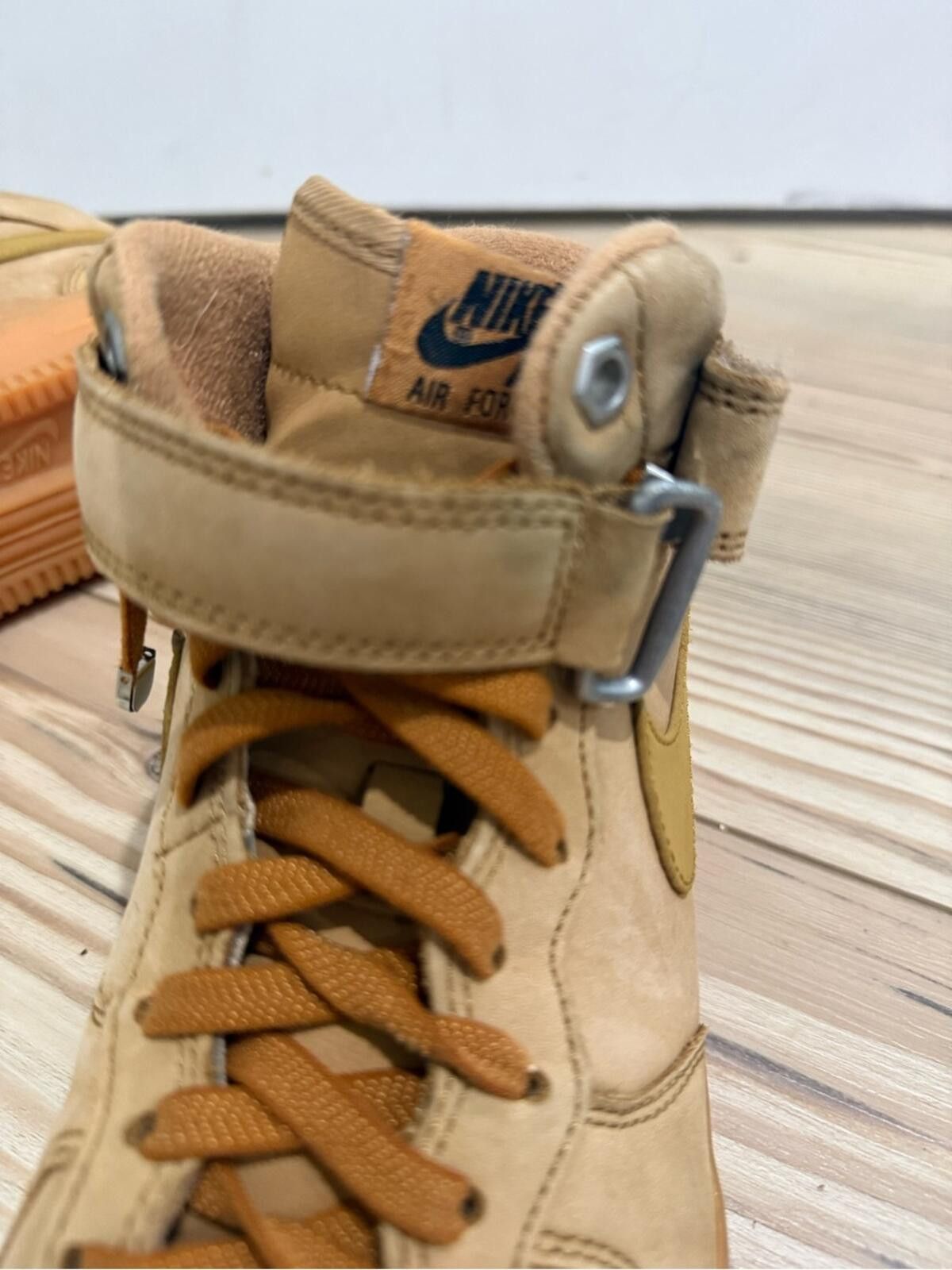 Nike Nike Air Force 1 Mid Men's Sneakers - Wheat/Gold Size US 8 / EU 41 - 4 Thumbnail