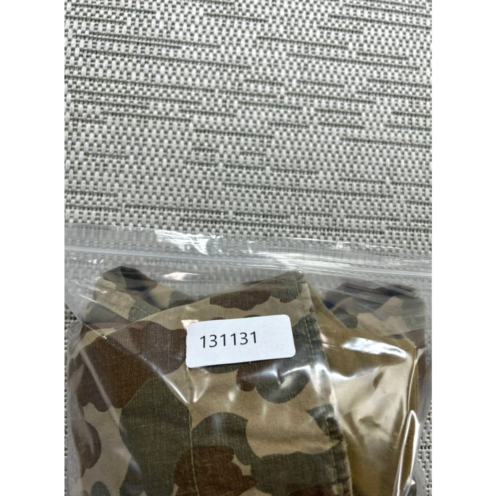 Vintage RedHead Hunting Jacket Mens Large Camouflage Cotton Canvas Bomber Jacket-ish Green Brown Headed Hunting Camouflage Jacket (L) Mens Size US L / EU 52-54 / 3 - 8 Thumbnail