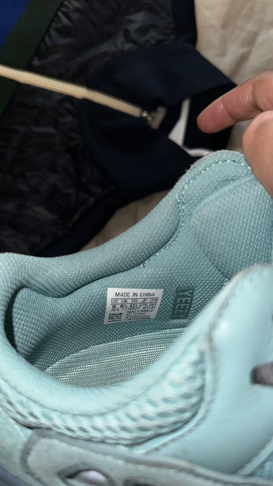 Adidas Yeezy boost 700 faded azure Size US 9 / EU 42 - 7 Thumbnail