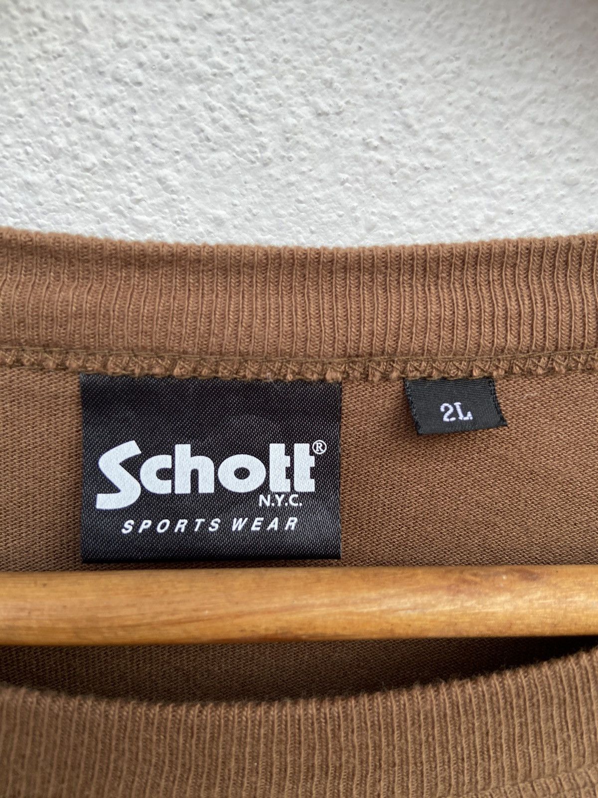 Schott 🔥 Schott NYC t shirt long sleeve sun faded Size US XL / EU 56 / 4 - 11 Thumbnail