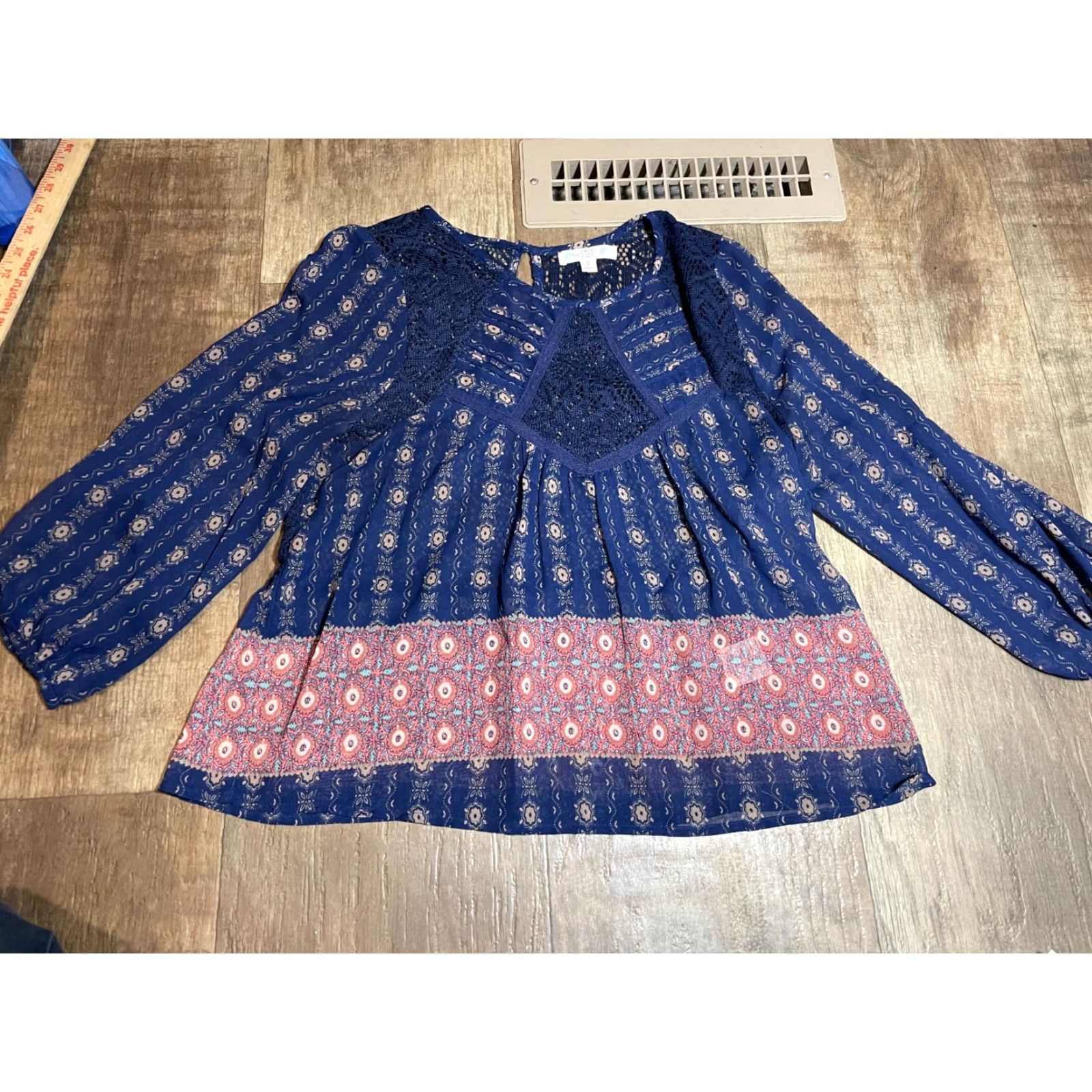 Vintage Love Fire Blouse Womens Small S Blue Floral Long Sleeve Sheer Light Weight Size S / US 4 / IT 40 - 2 Thumbnail
