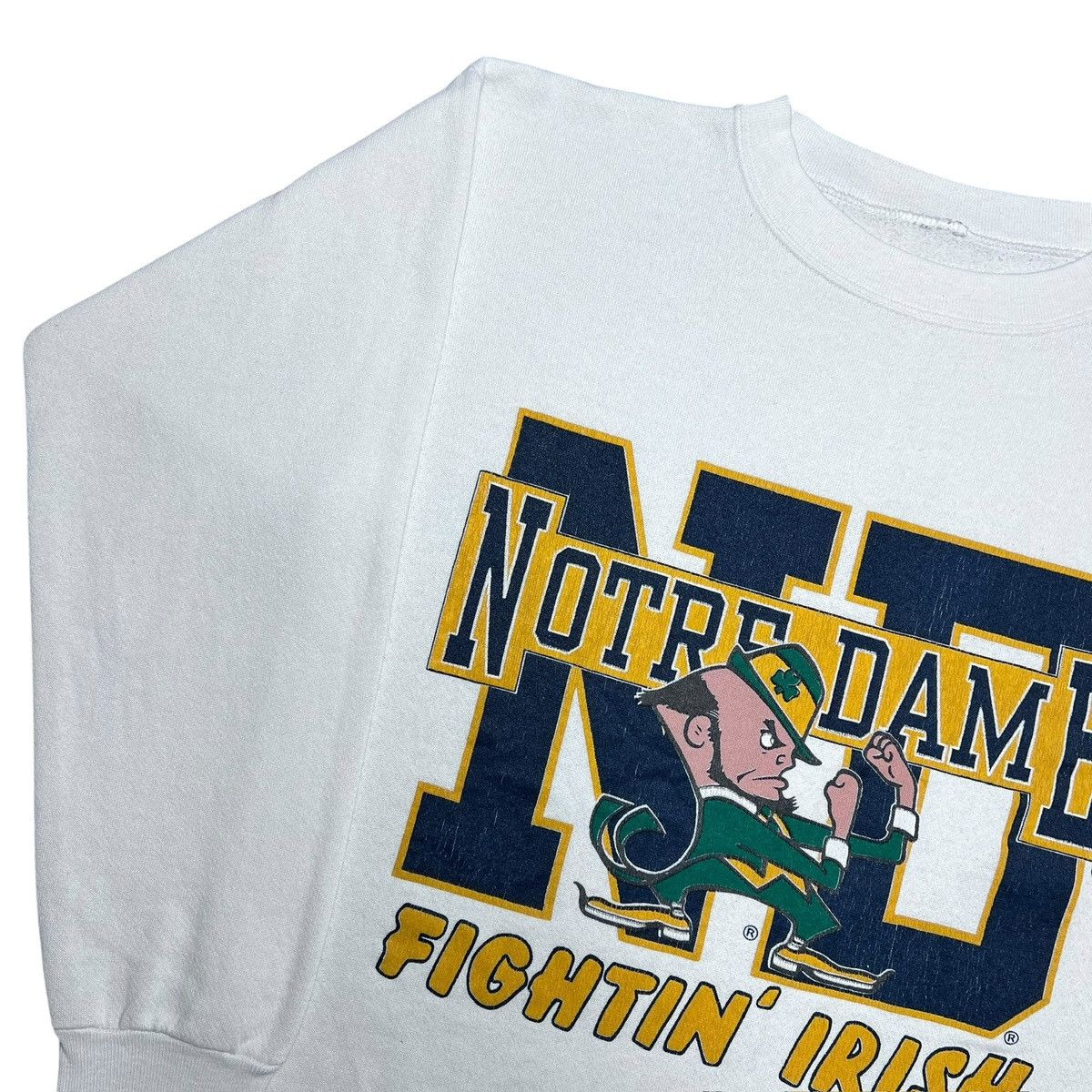 NCAA Vintage 90s NCAA Notre Dame Fightin Irish Mascot Sweatshirt Size US L / EU 52-54 / 3 - 16 Thumbnail