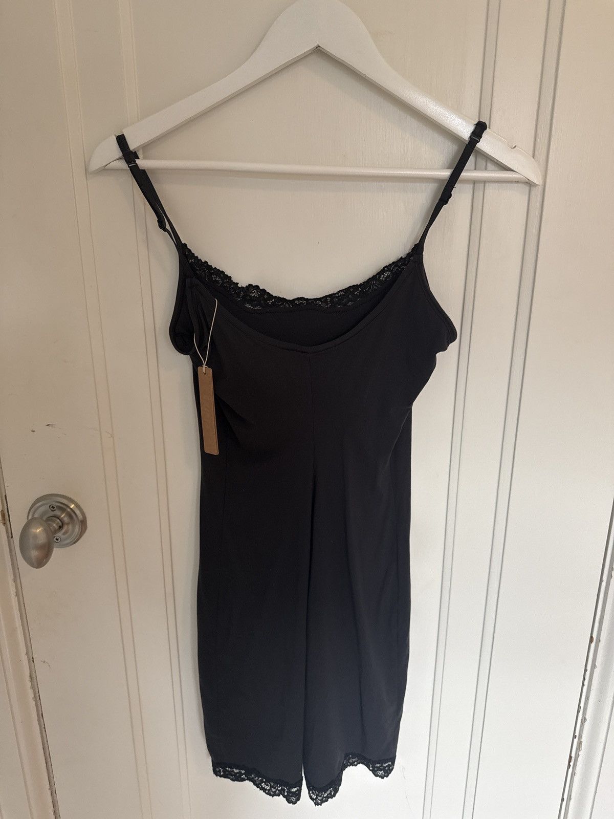 SKIMS Skims lace mini dress Size S / US 4 / IT 40 - 2 Thumbnail