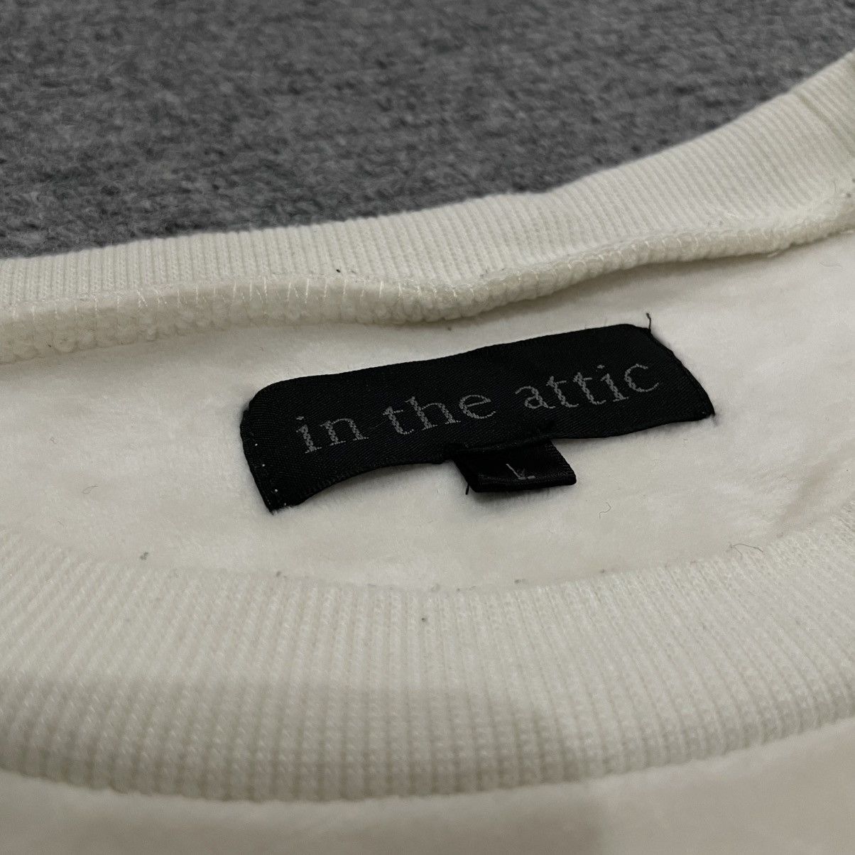 In The Attic In The Attic Sweatshirt Crewneck Poem Vkei Punk Style Size US L / EU 52-54 / 3 - 4 Thumbnail