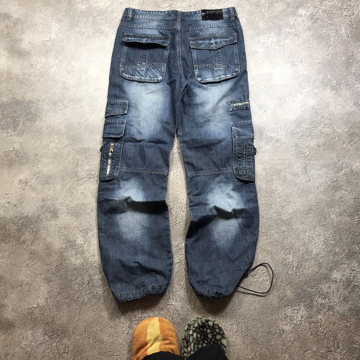 Vintage Y2K Baggy Distressed Cargo Pants Thrashed Skate Logo 36 Size US 36 / EU 52 - 6 Thumbnail