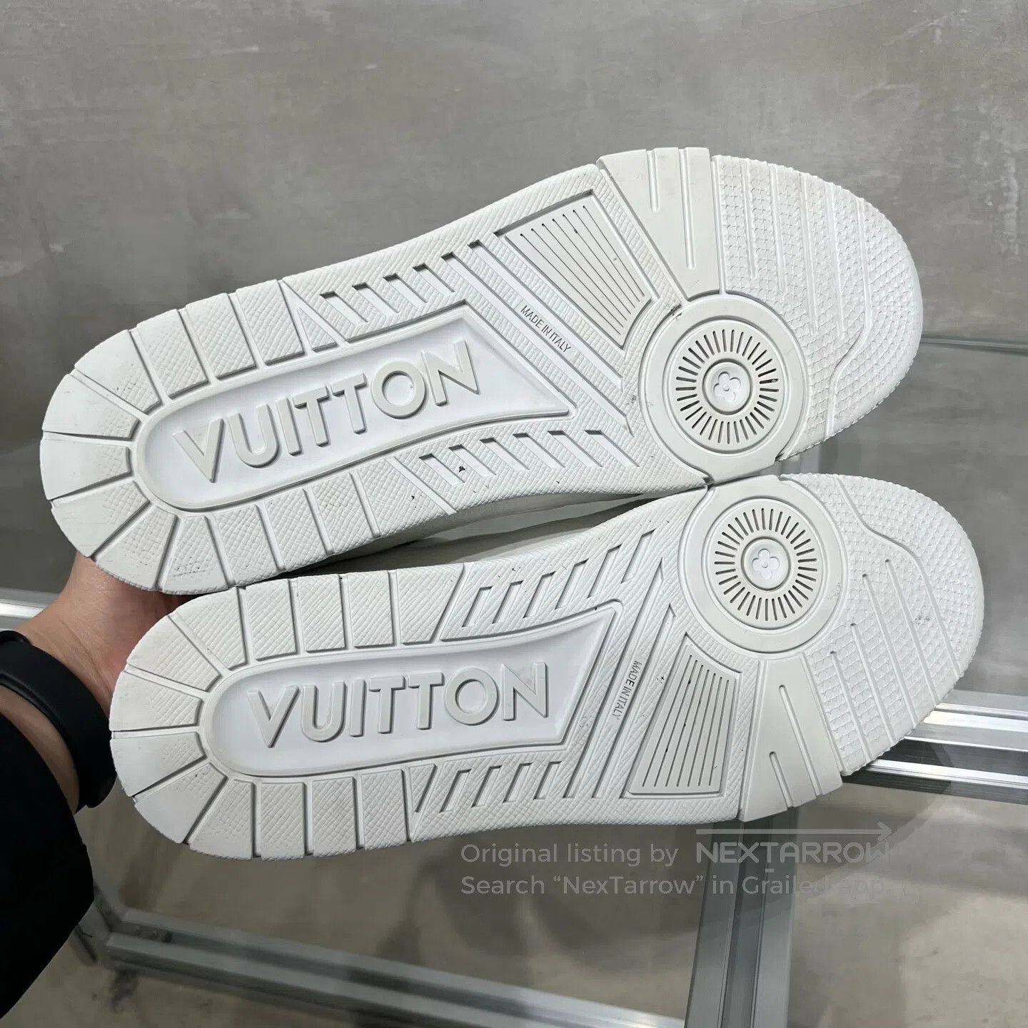 Louis Vuitton Louis Vuitton Trainer White Dark Pattern Full Print shoes Size US 8 / EU 41 - 7 Thumbnail
