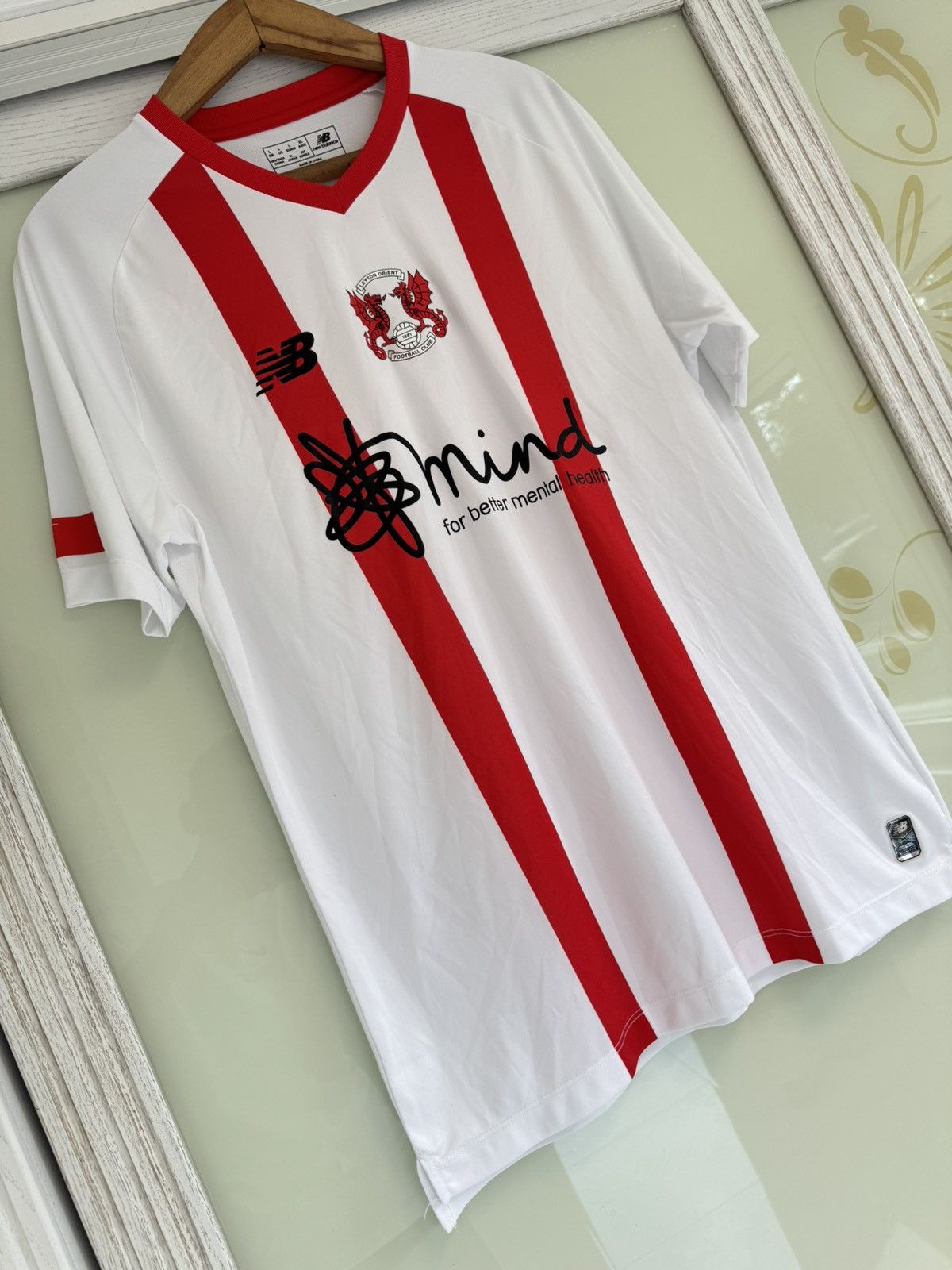 New Balance Leyton Orient 2020-2021 Third Soccer Jersey Football Kit Size US L / EU 52-54 / 3 - 4 Thumbnail
