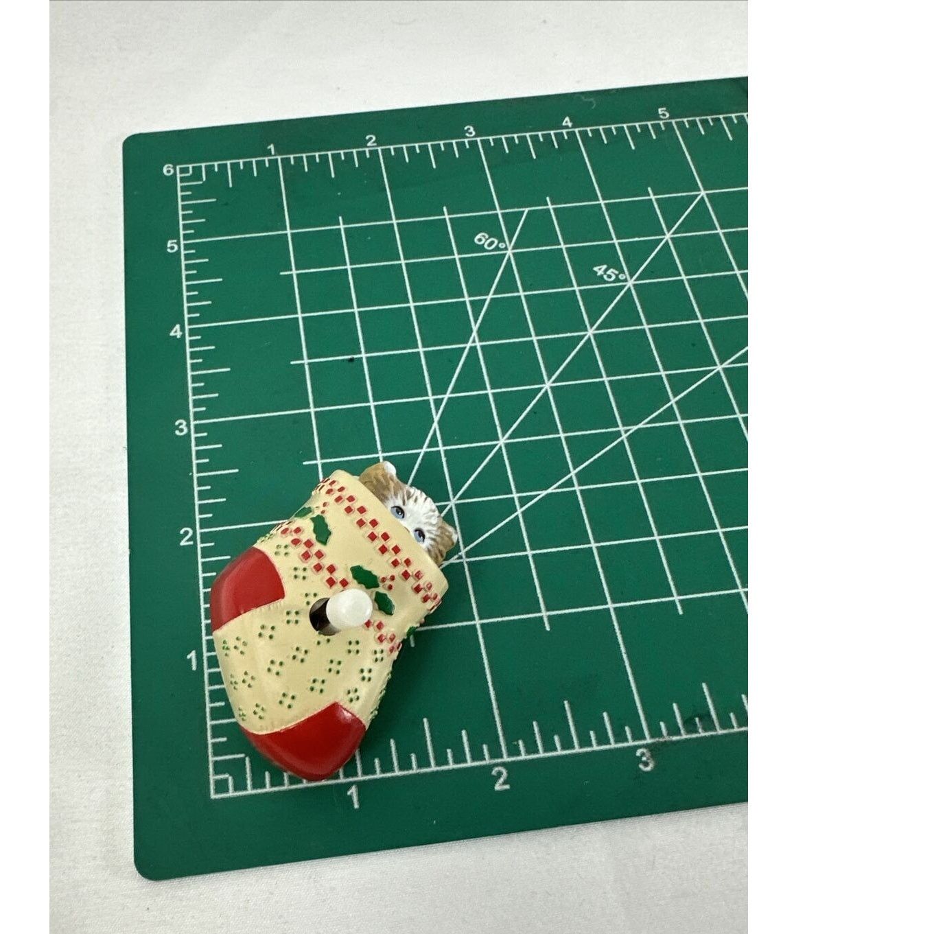 & Other Stories VTG Hallmark WindUp Kitten Christmas Stocking 1990 Brooch Size ONE SIZE - 7 Thumbnail