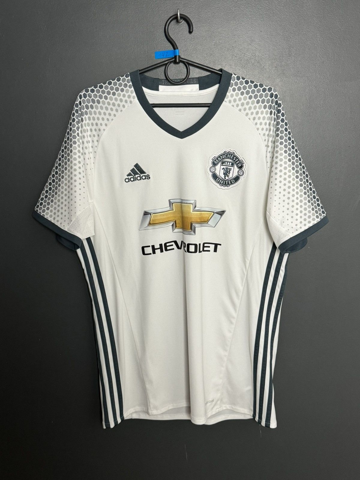 Adidas Manchester United 16/17 Third Football Jersey T-Shirt Size US M / EU 48-50 / 2 - 1 Thumbnail