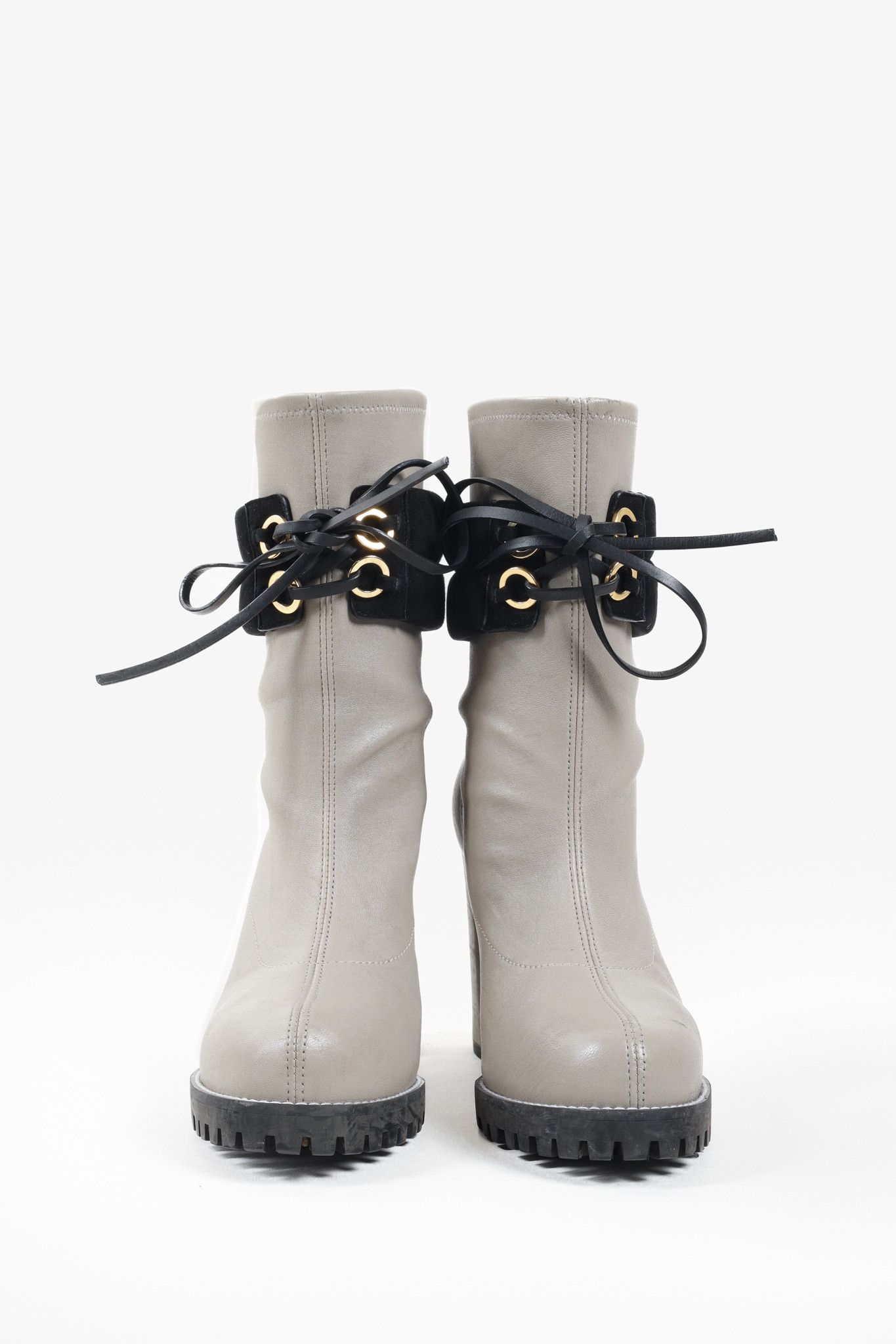 Stuart Weitzman Stuart Weitzman Grey Block Heel Lug Boot Size US 8.5 / IT 38.5 - 2 Thumbnail