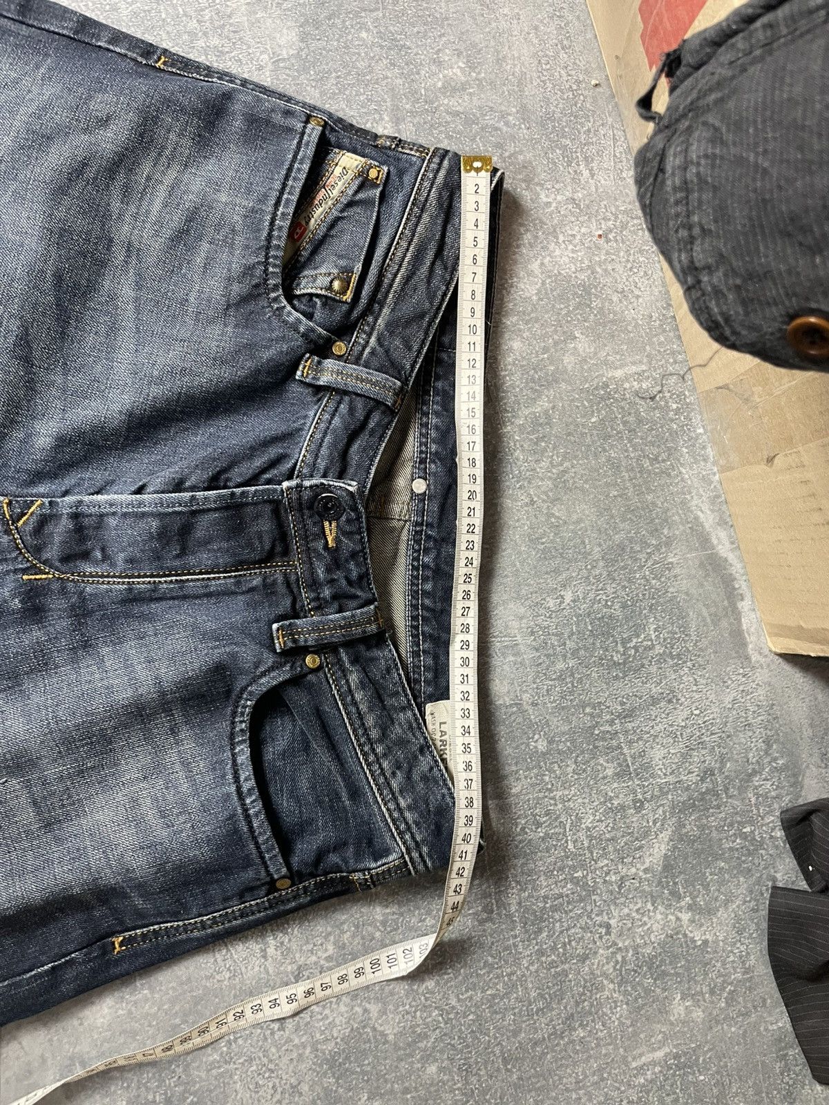 Diesel Crazy vintage Diesel larkee baggy pants jeans denim vintage Size US 31 - 12 Thumbnail