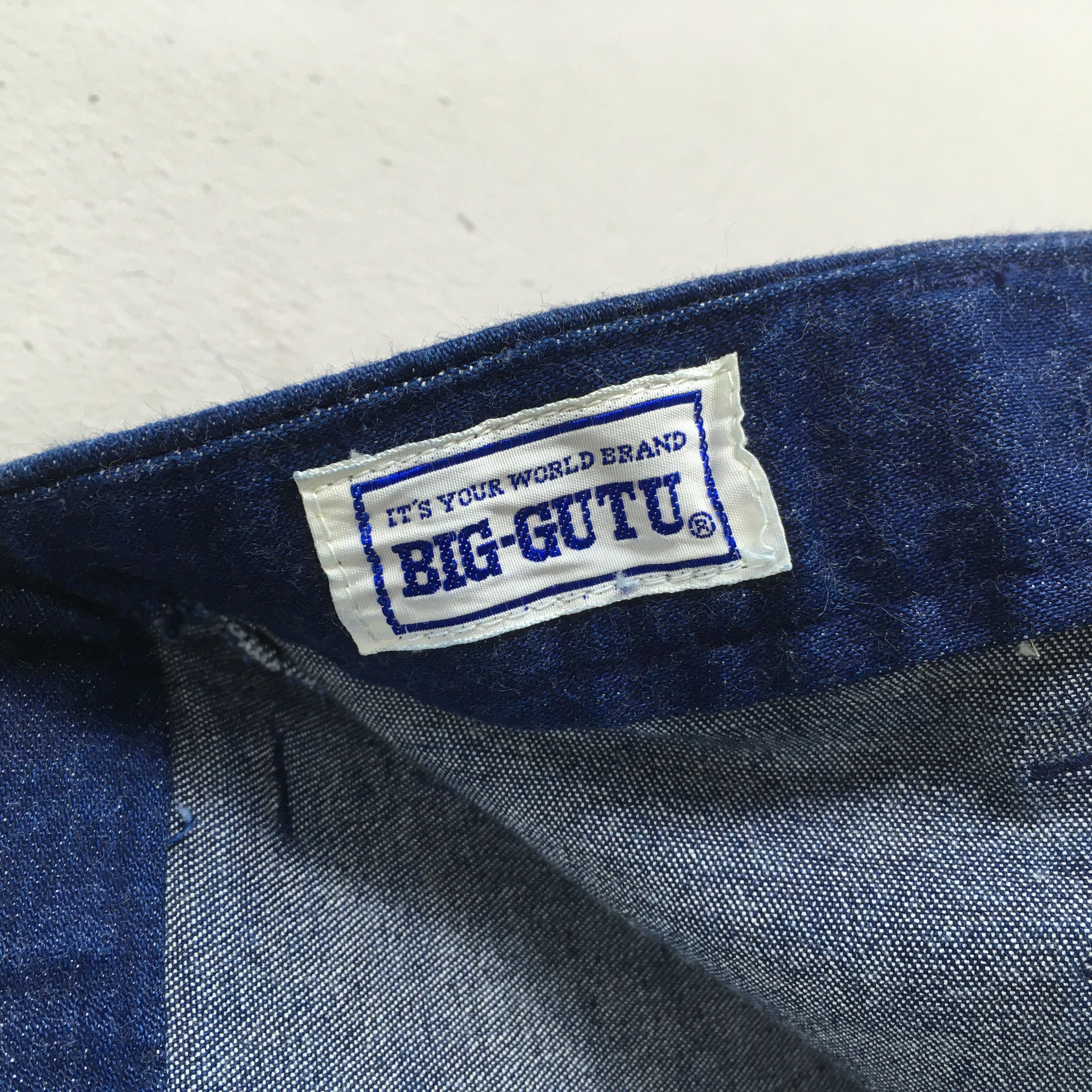 Size 26x29.5 Vintage Big Gutu Blue Flared Bootcut Jeans
