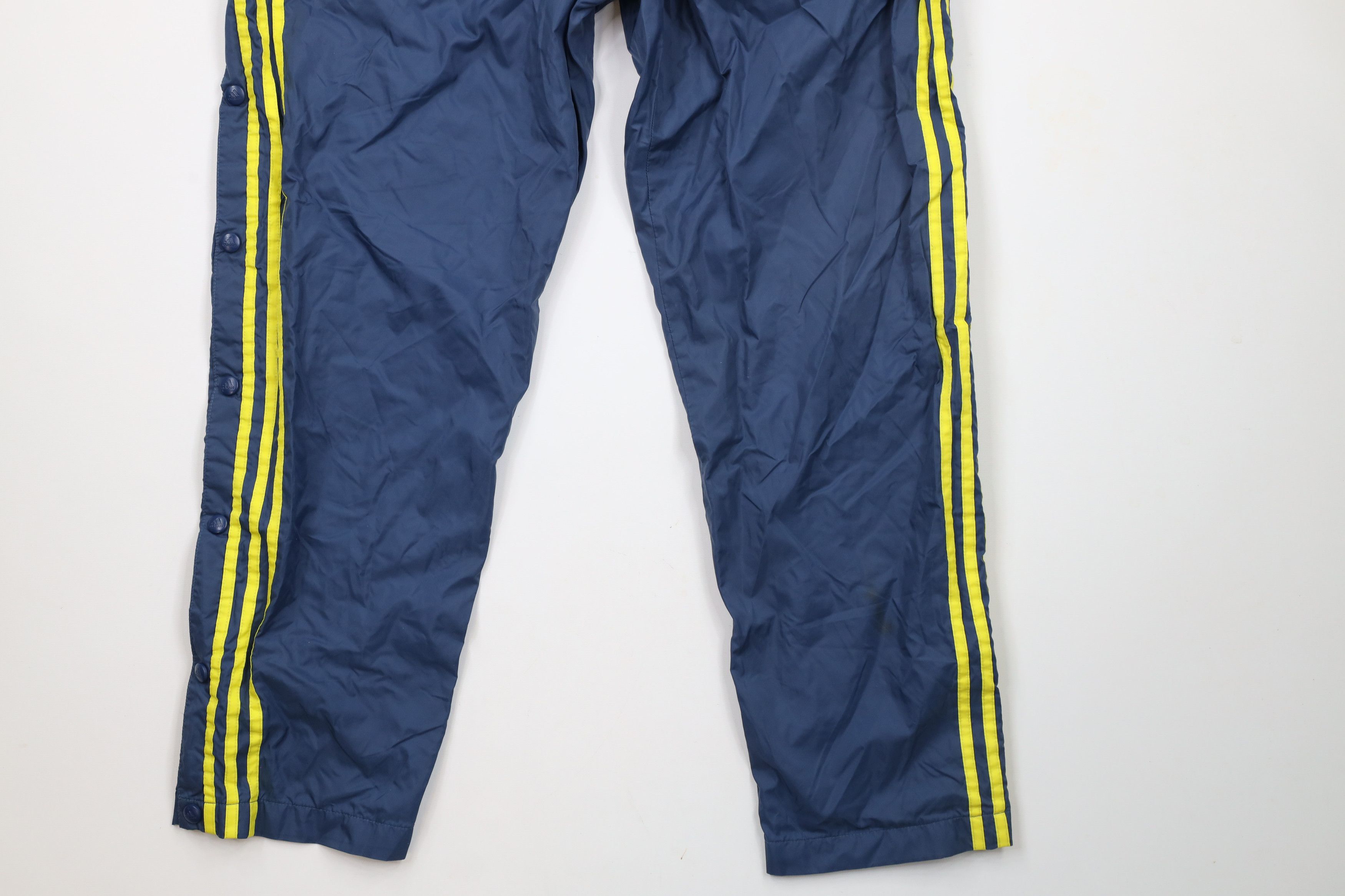 Adidas × Vintage Vintage 90s Adidas Spell Out Lined Tearaway Pants Blue Size US 34 / EU 50 - 4 Thumbnail
