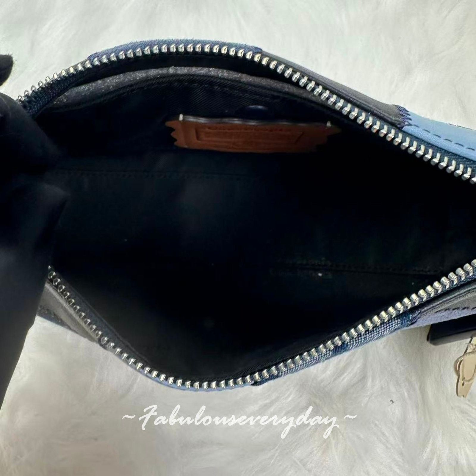 Coach Coach Small Slouchy Alter Ego Patchwork Sig Leather Blue Size ONE SIZE - 8 Thumbnail