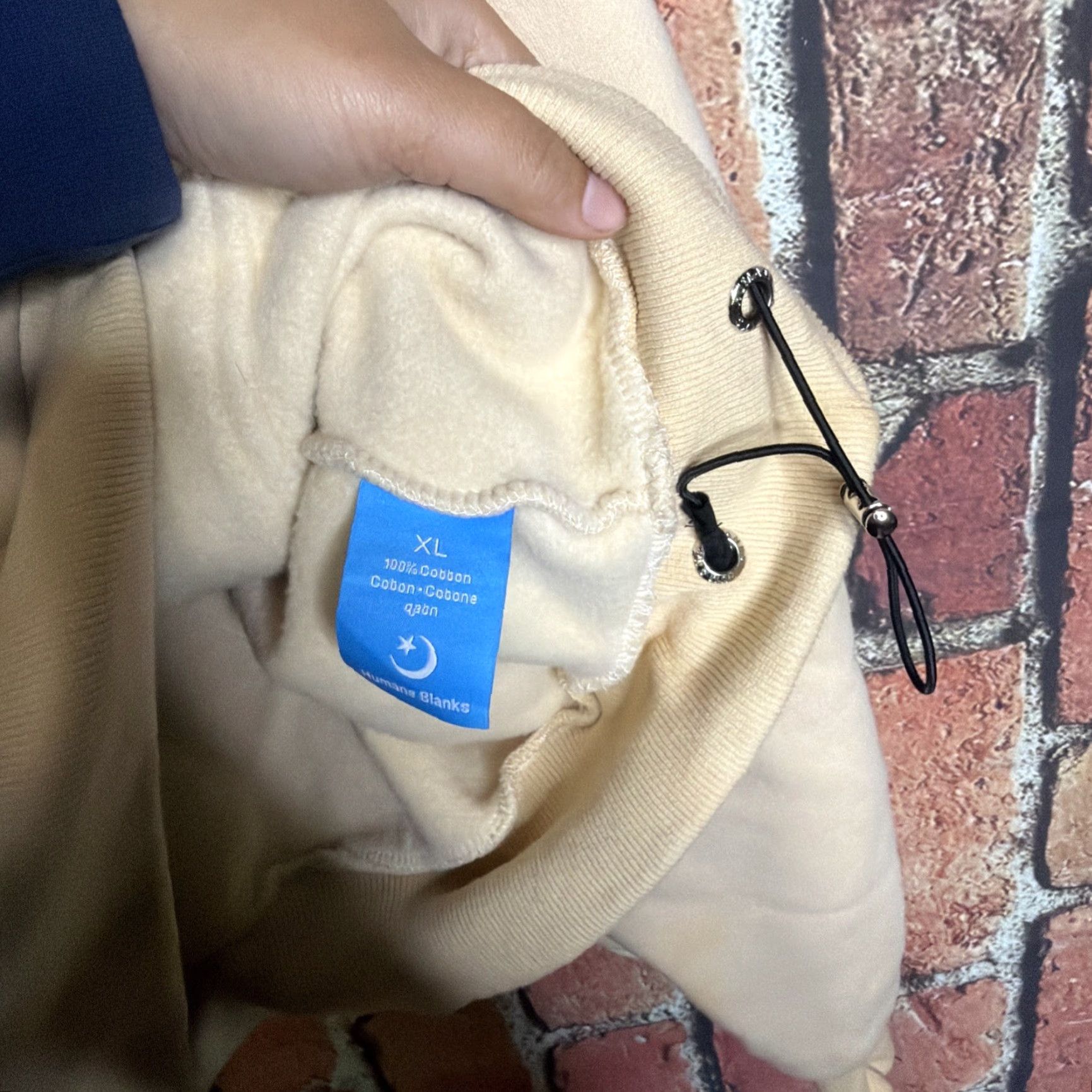 Vintage Humane Blanks Hoodie Men Large XL Beige Heavyweight Pullover Knit Cotton Fleece Winter Fall City Classic Outdoor || Size US XL / EU 56 / 4 - 2 Thumbnail