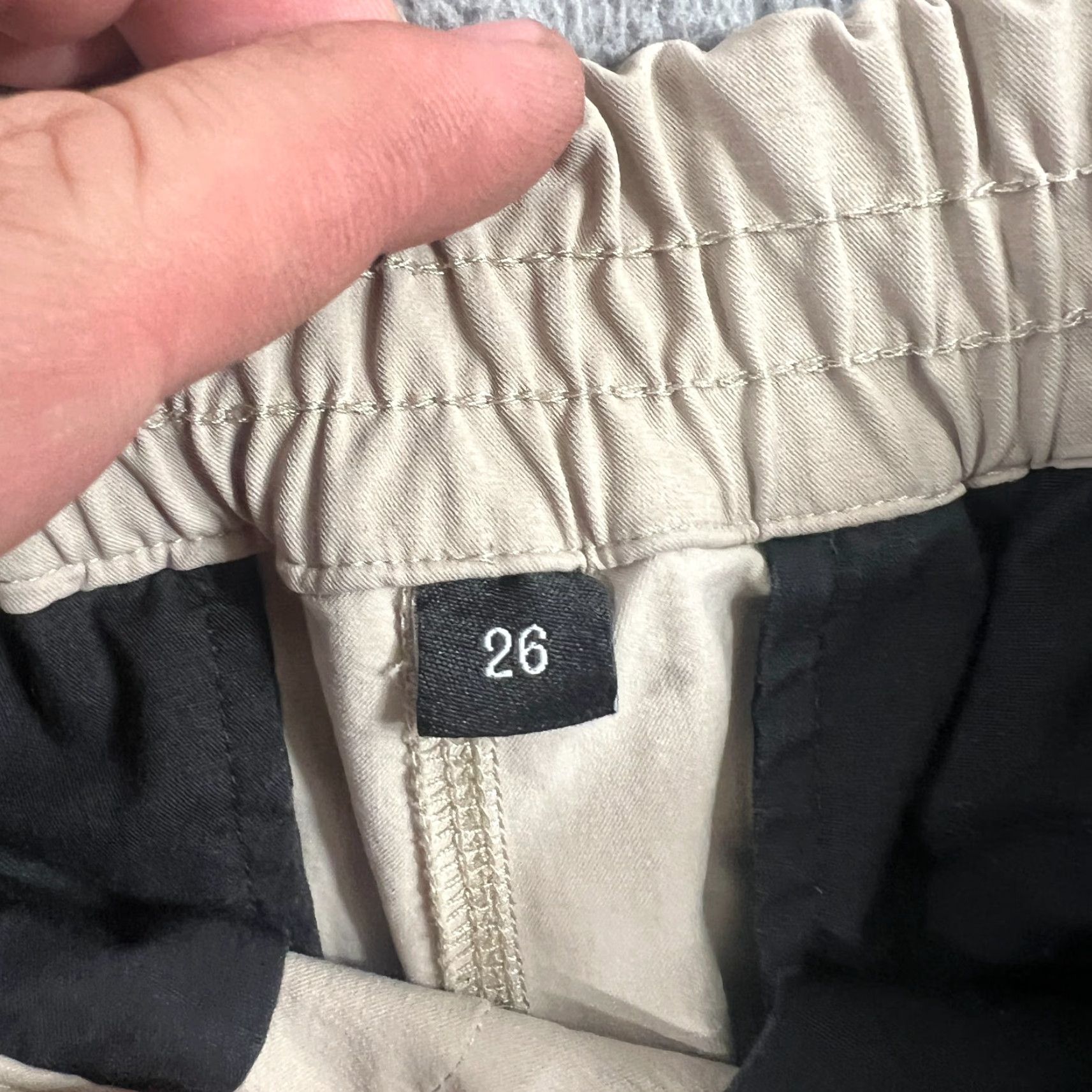 Vintage VINTAGE Public Rec Women's Khaki Shorts Size 26 Chino Quick Dry Spring Summer Casual Size 26" / US 2 / IT 38 - 7 Thumbnail