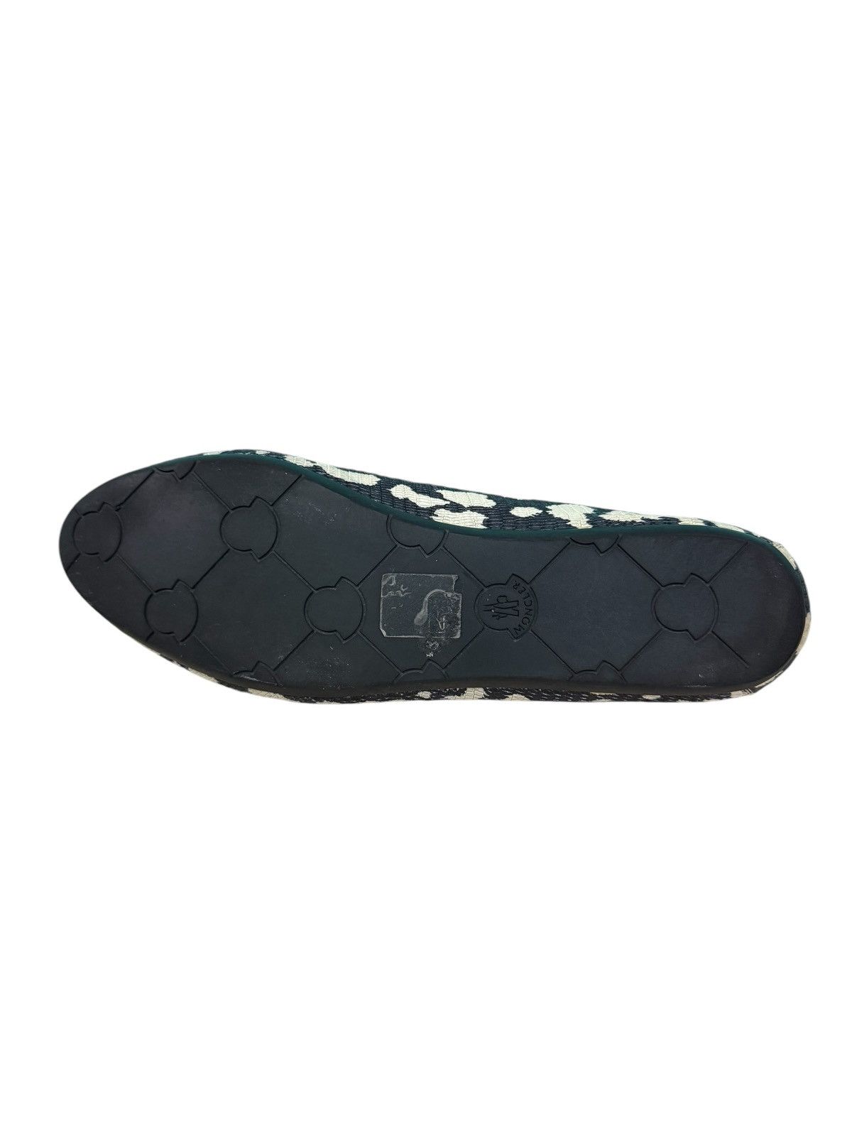 Moncler AUTHENTIC MONCLER SNAKESKIN LOEFER Size US 5.5 / IT 35.5 - 12 Thumbnail