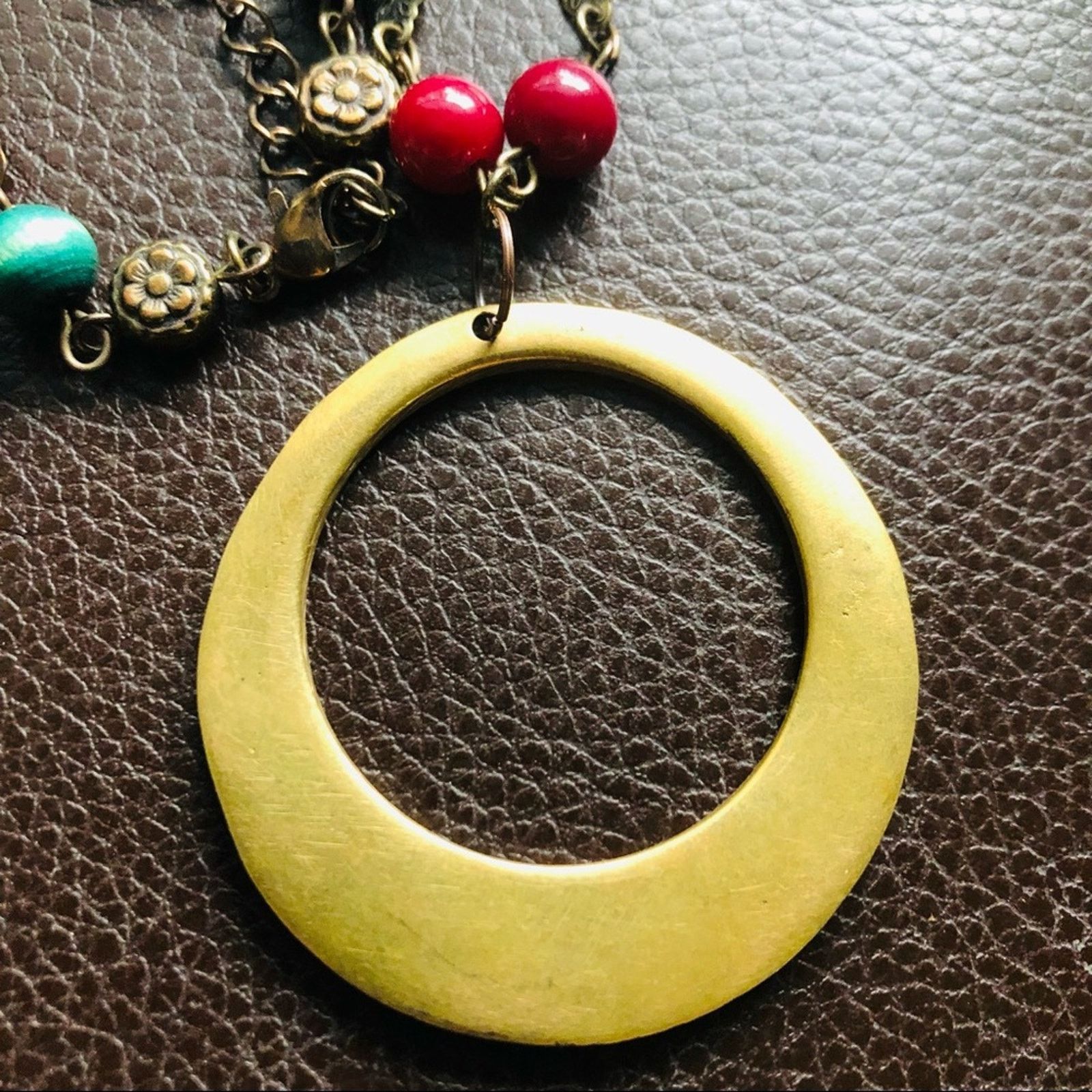 Jewelry Natural inlaid shell medallion colorful marble brass neckla Size ONE SIZE - 9 Thumbnail