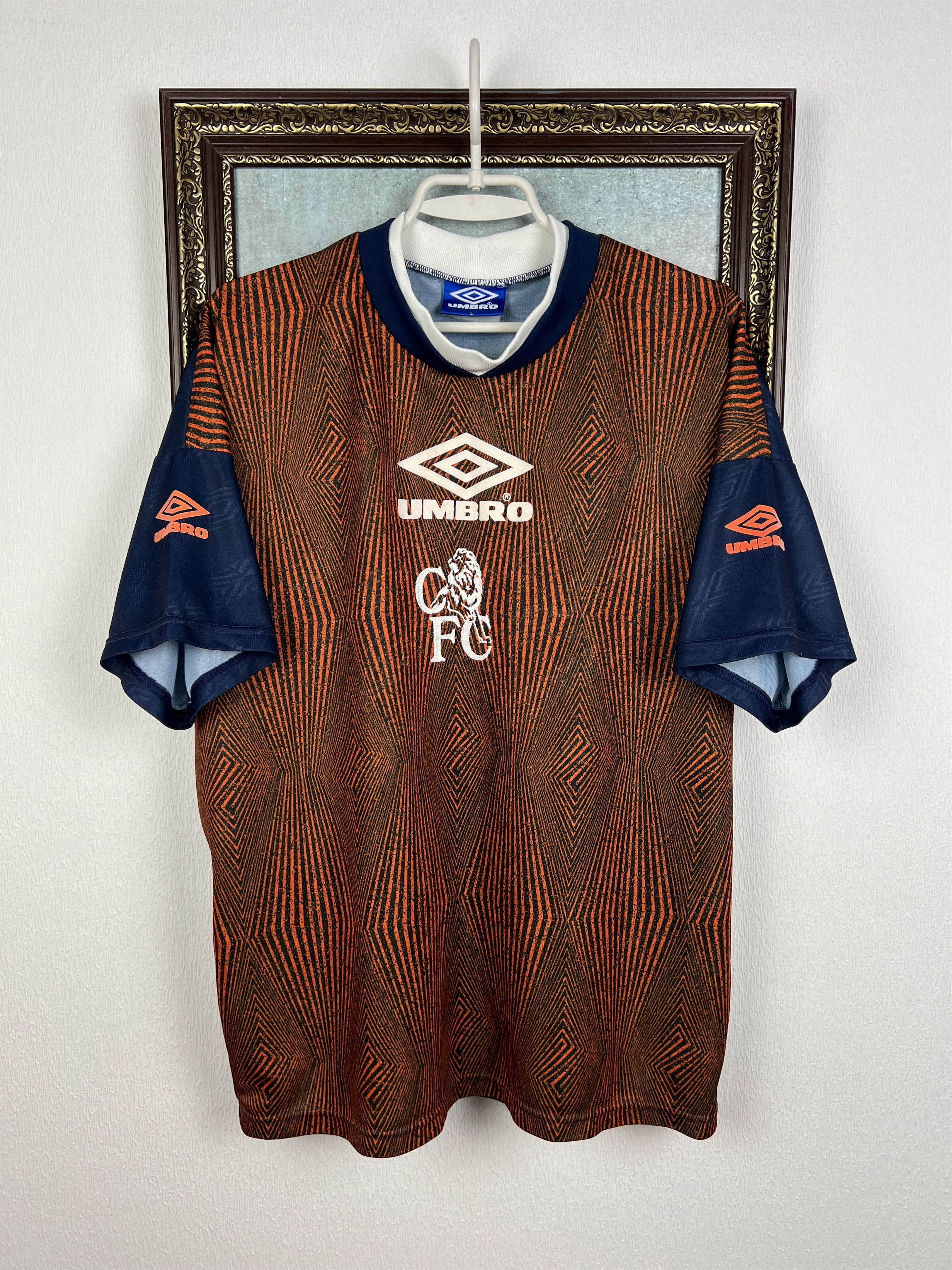 Umbro Vintage Chelsea Football Train Shirt Soccer Jersey Trikot Size US L / EU 52-54 / 3 - 1 Thumbnail