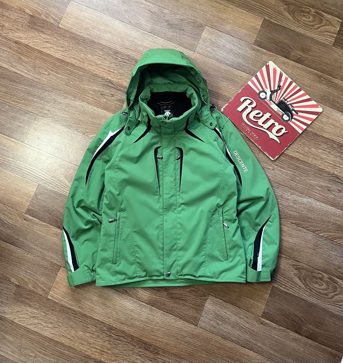 Descente Descente Airdrive Activewear Snowboard Ski Jacket Size US M / EU 48-50 / 2 - 1 Thumbnail