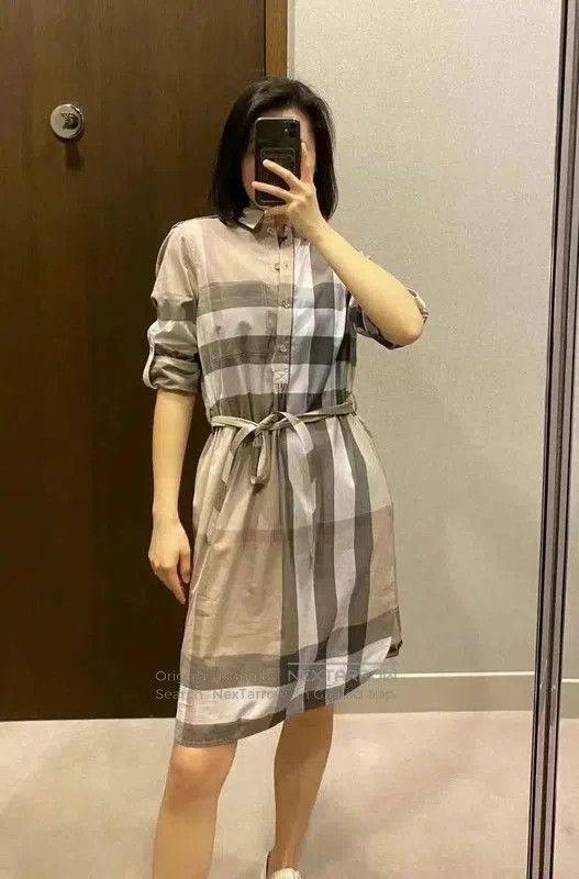 Burberry Burberry Khaki Cotton Logo Check Long Sleeve Dress. Size L / US 10 / IT 46 - 4 Thumbnail