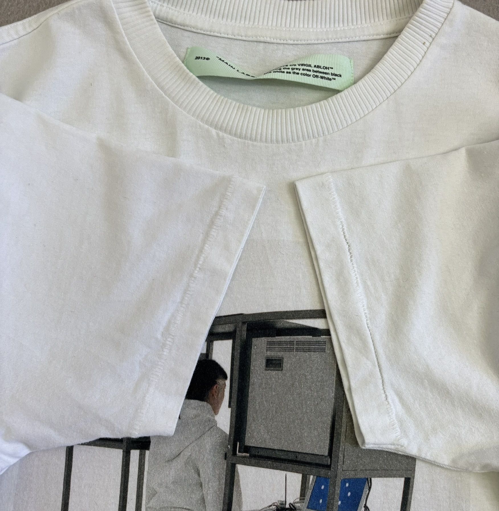 Off-White Off-White "Elevator Music" T-shirt Medium Size US M / EU 48-50 / 2 - 16 Thumbnail