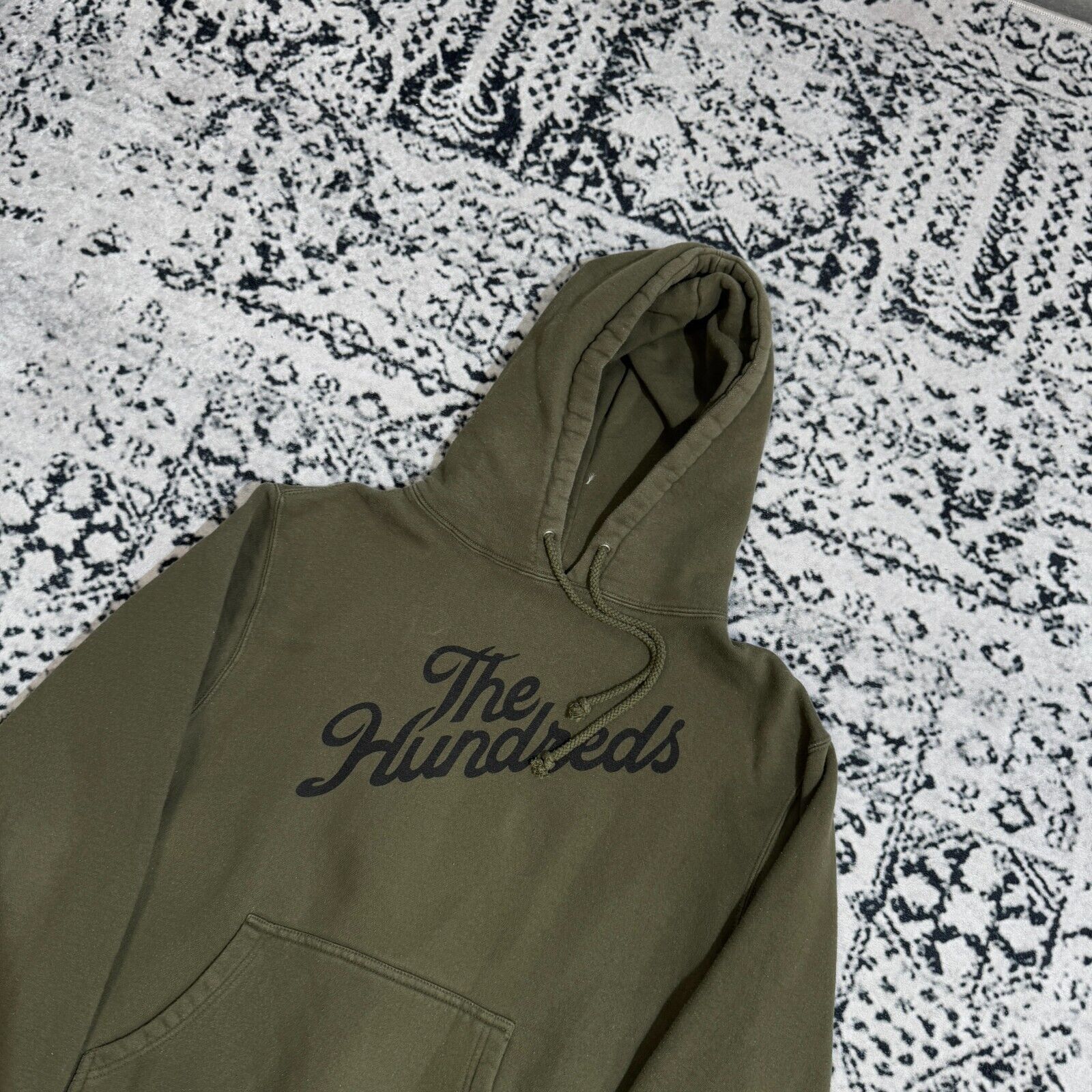 Vintage The Hundreds Unisex Green Army Bottle Cotton Hoodie Size S Size US S / EU 44-46 / 1 - 5 Thumbnail