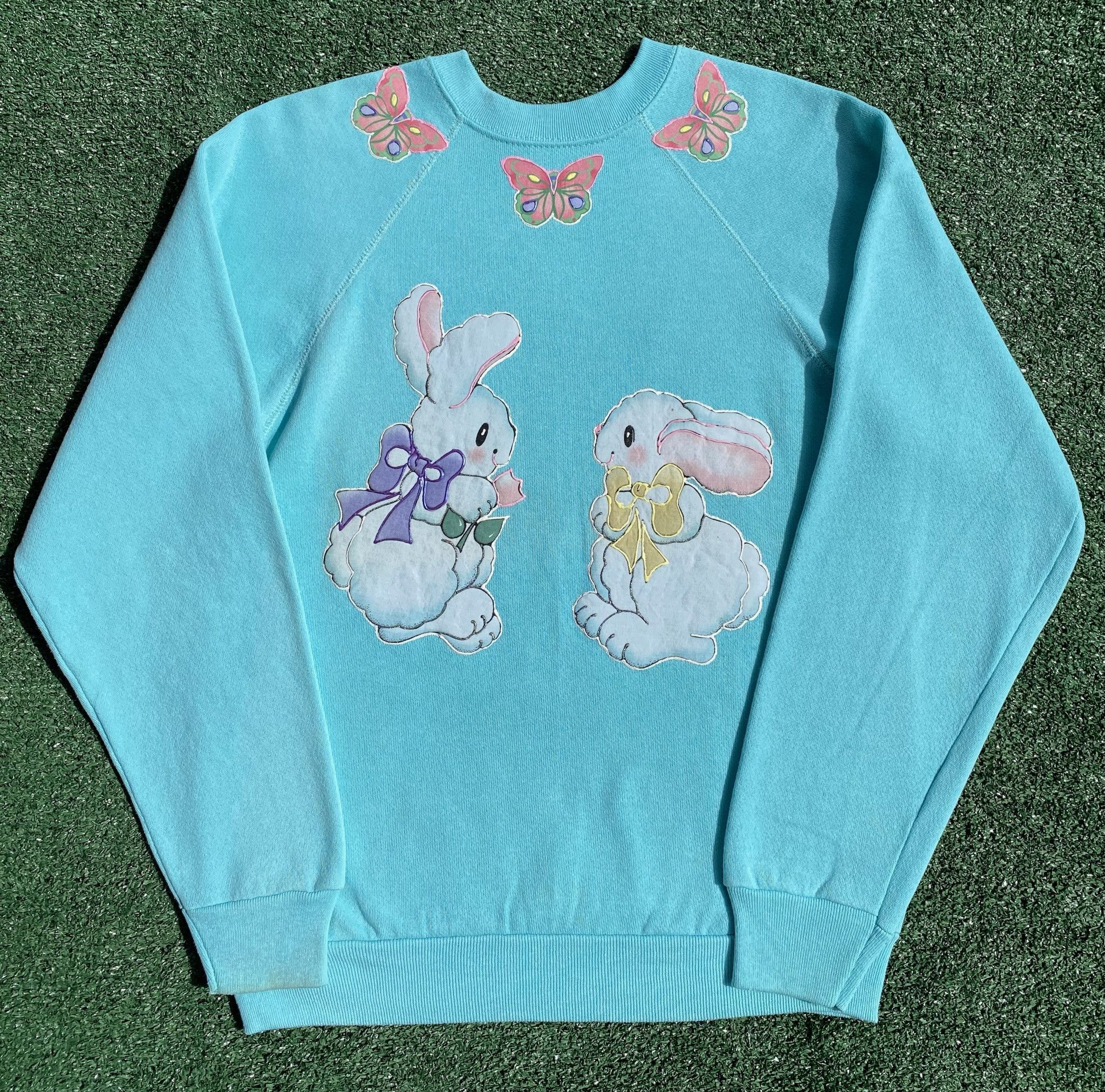 Tultex 80s Easter Bunnies Butterflies Handmade Sweatshirt Medium Size M / US 6-8 / IT 42-44 - 1 Thumbnail