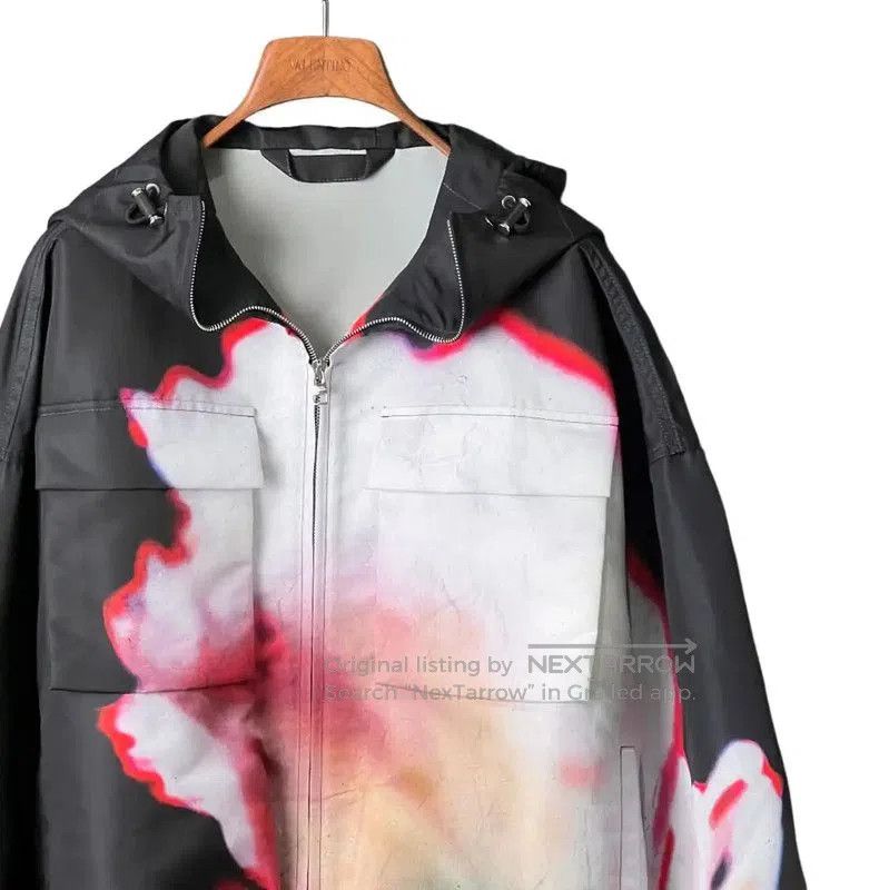 Alexander McQueen Alexander McQueen Black Floral Print Short Jacket . Size US S / EU 44-46 / 1 - 3 Thumbnail