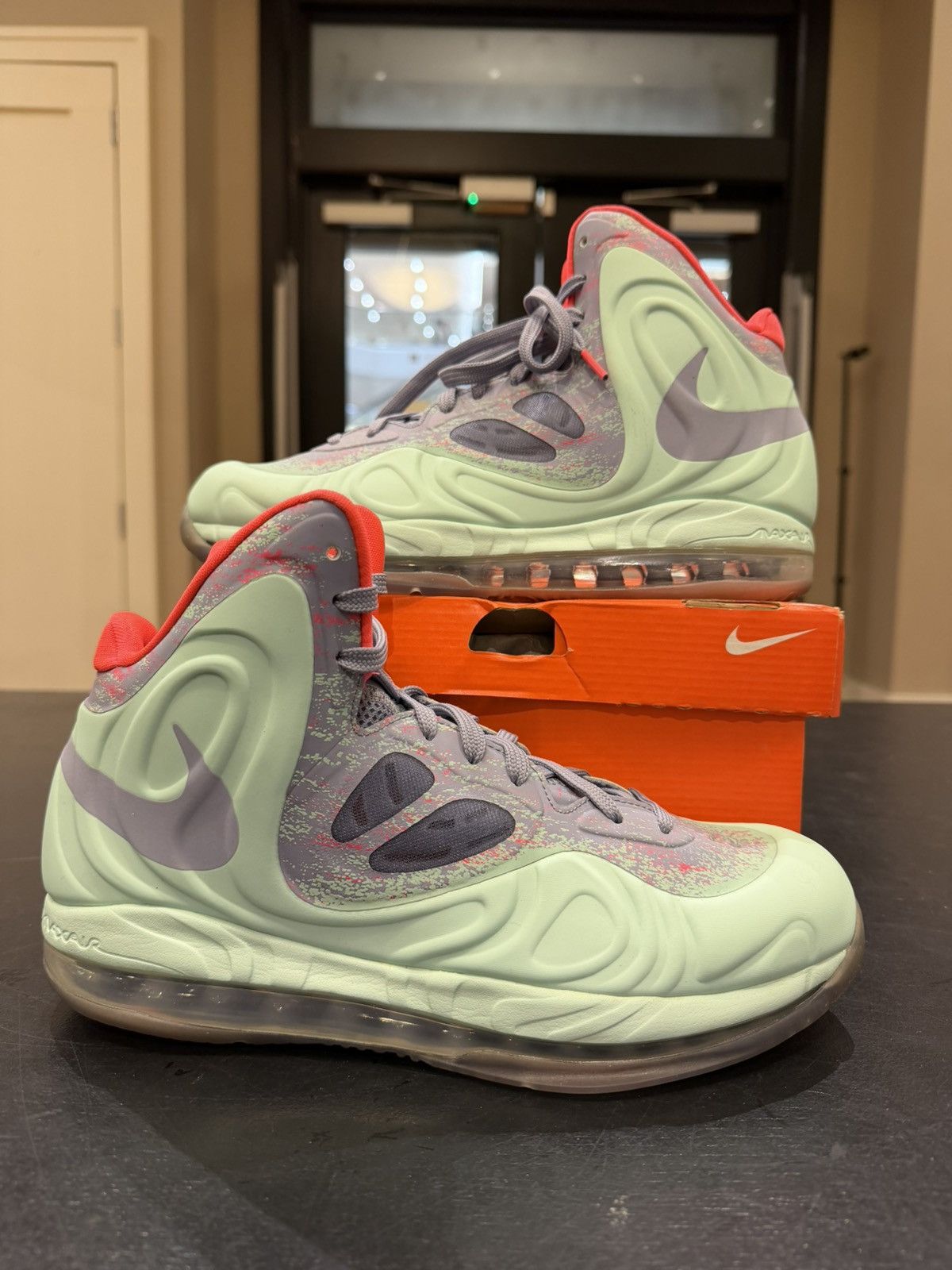 Nike Nike Hyperposite ‘Christmas’ Size US 8.5 / EU 41-42 - 1 Thumbnail