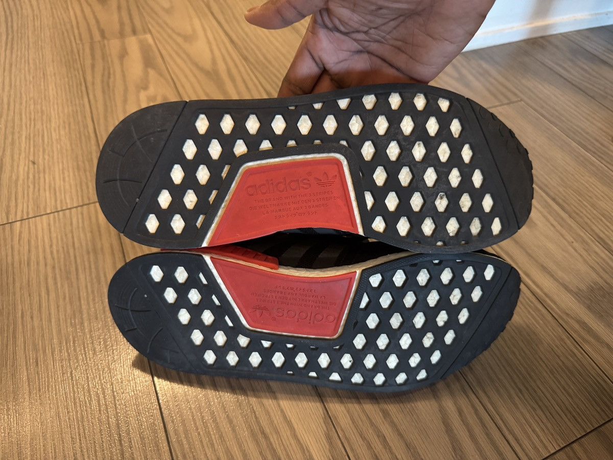 Adidas Adidas NMD R1 Size US 12 / EU 45 - 4 Thumbnail