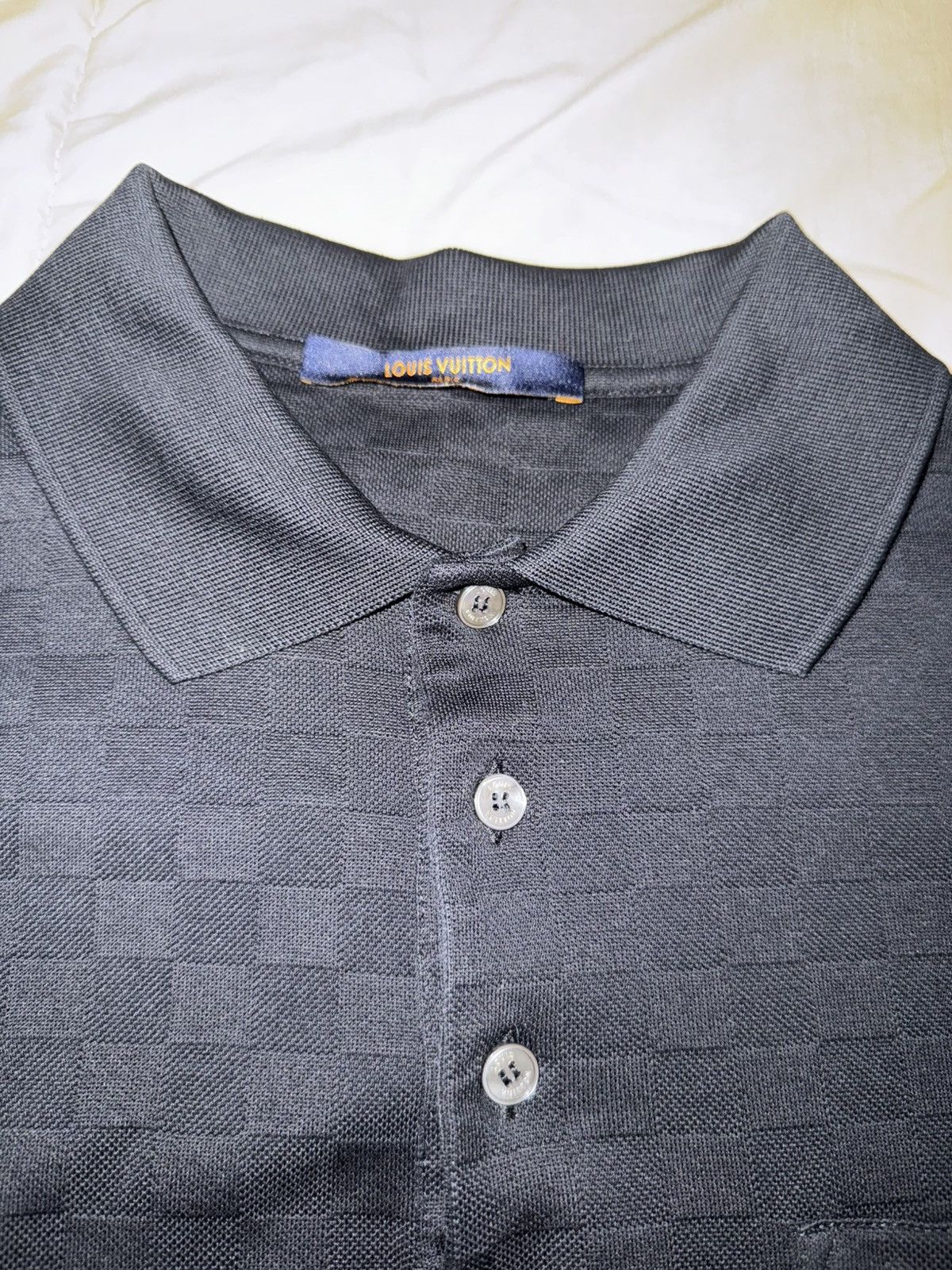 Louis Vuitton Louis Vuitton Damier Signature Polo Size US S / EU 44-46 / 1 - 9 Thumbnail