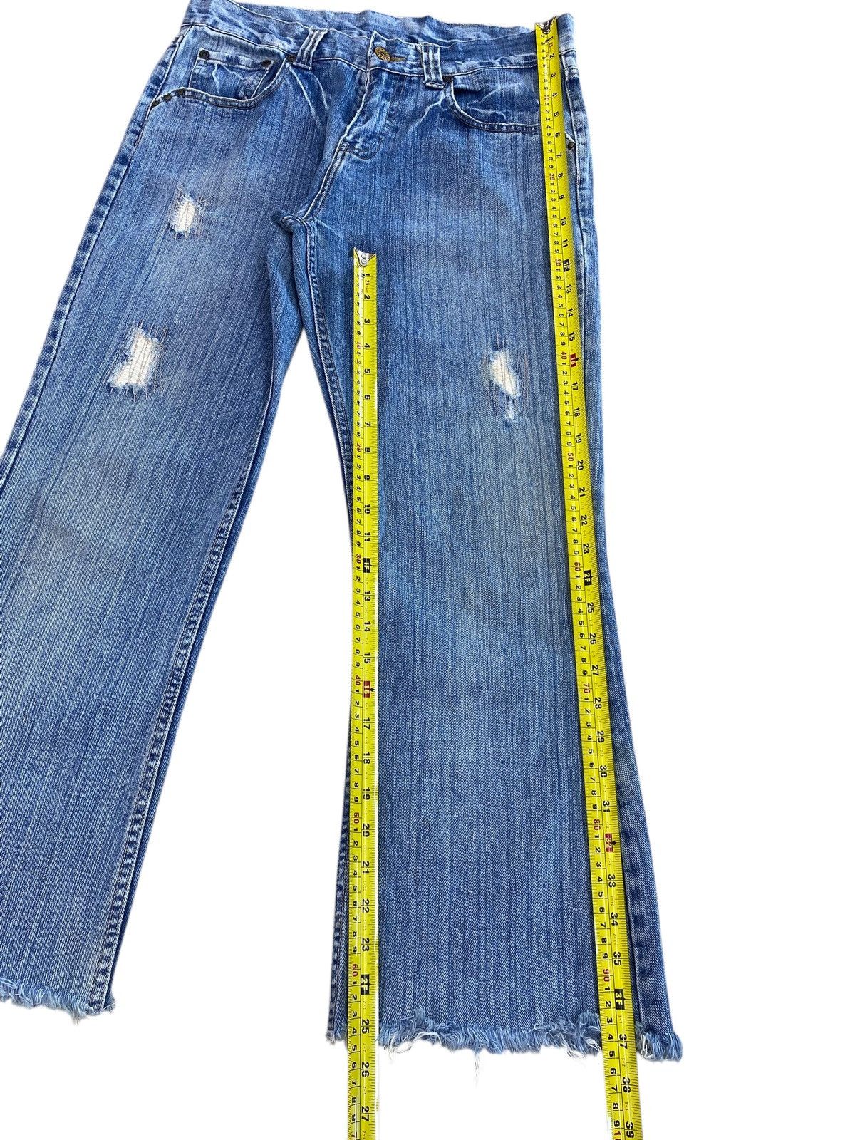 Japanese Brand Japanese Brand Light Wash Hairy Leg Flare Style Jeans Size US 32 / EU 48 - 8 Thumbnail