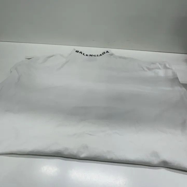Balenciaga Balenciaga Balenciaga SS23 I Heart Print TShirt -2507 Size US XS / EU 42 / 0 - 9 Thumbnail