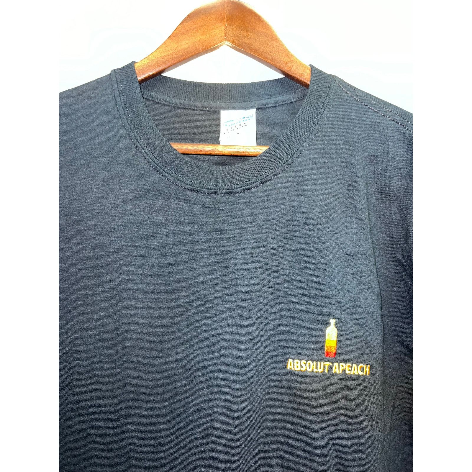 Gildan Vintage Absolut Shirt Absolute Apeach Vodka Liquor Tee 90s M Size US M / EU 48-50 / 2 - 2 Thumbnail