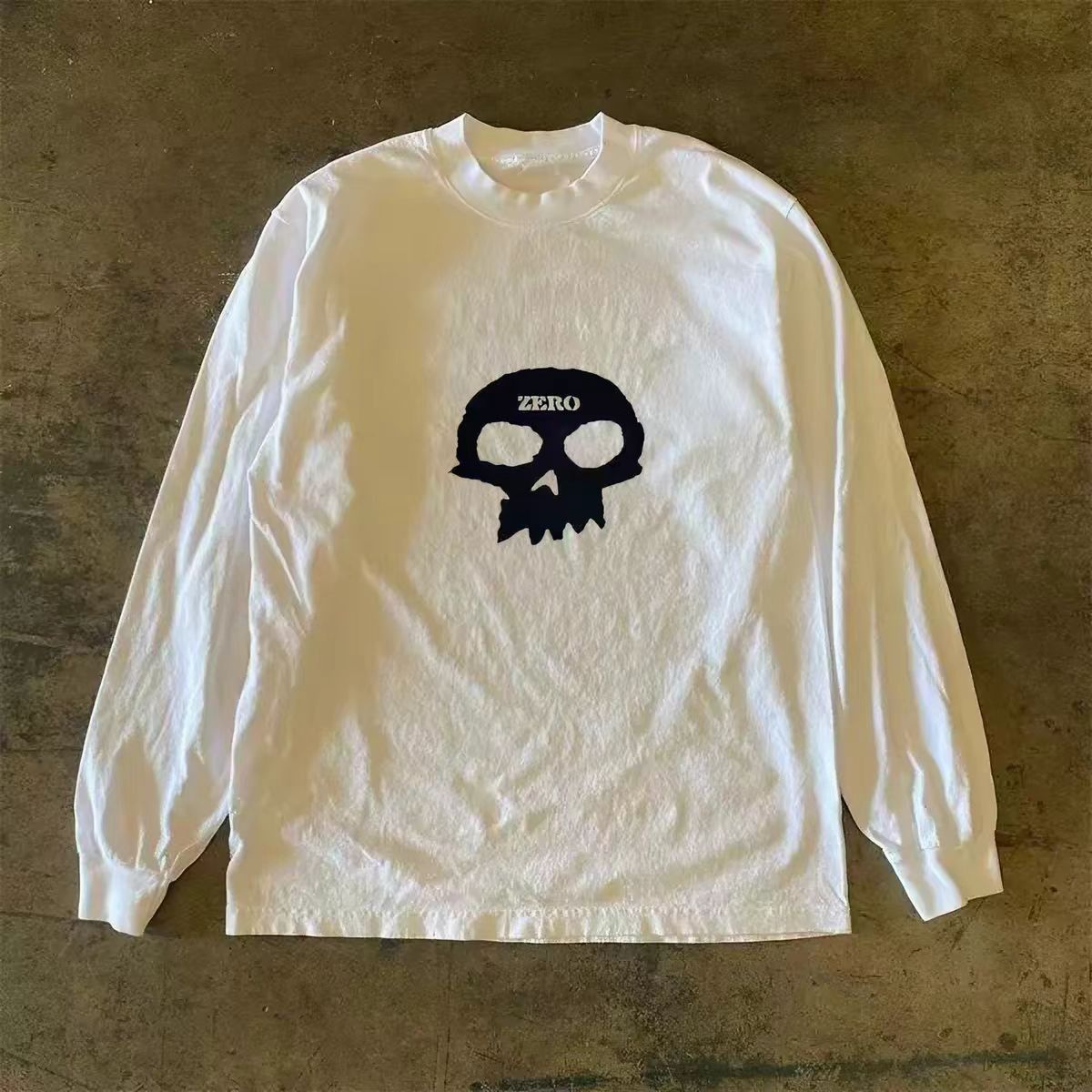 Japanese Brand White casual retro skull print long-sleeved t-shirt Size US M / EU 48-50 / 2 - 1 Thumbnail