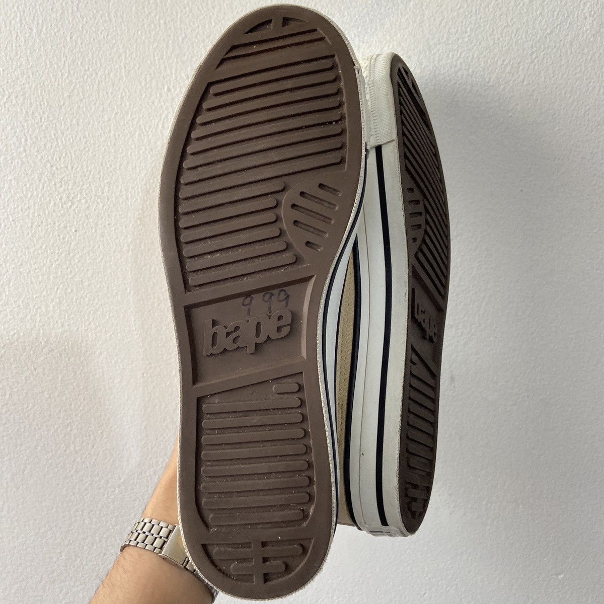 Bape Shark Apesta Hi Size US 8 / EU 41 - 11 Thumbnail
