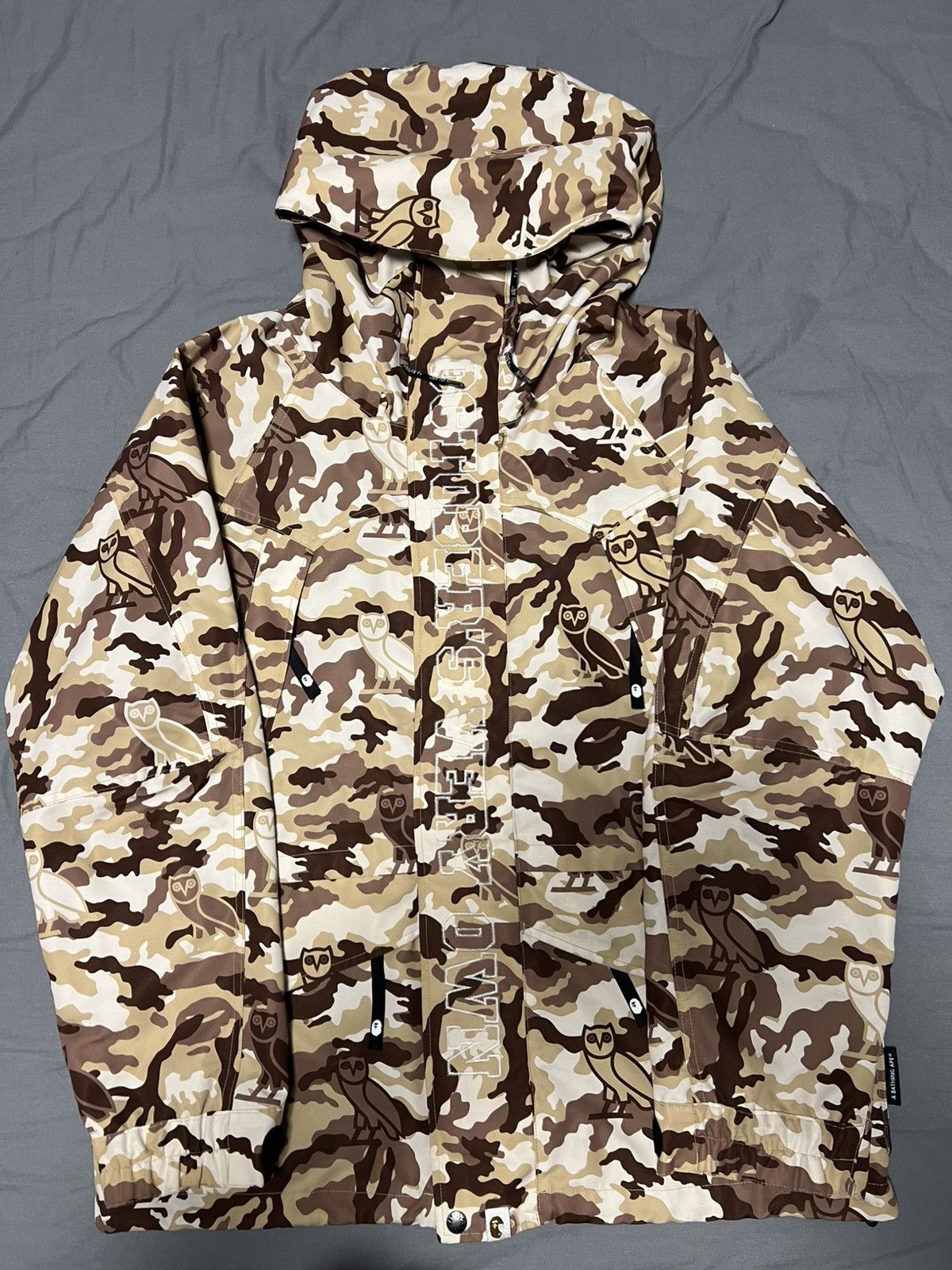 Bape × October's Very Own Bape x OVO Woodland Camo Snowboard Jacket Size US XL / EU 56 / 4 - 1 Thumbnail