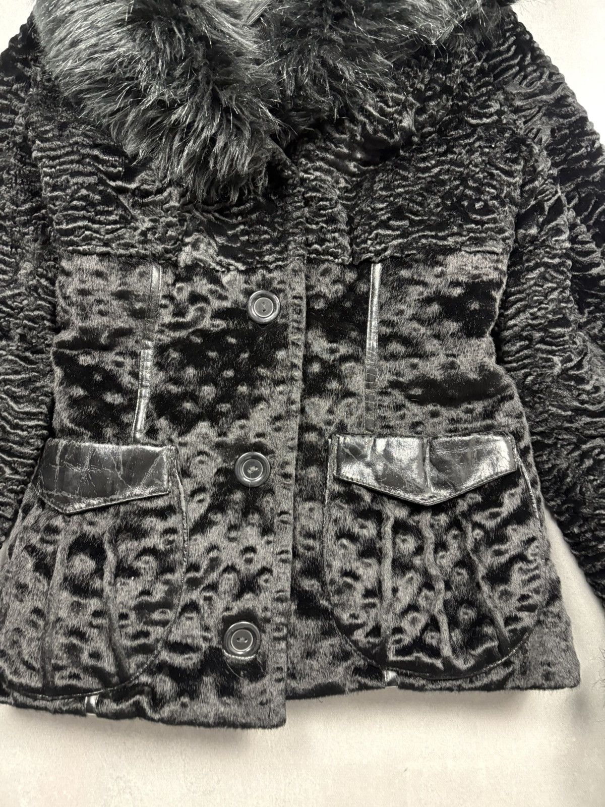 Vintage Vintage Karakul Lamb Fur Hooded Jacket With Faux Fur Trim S Size S / US 4 / IT 40 - 7 Thumbnail